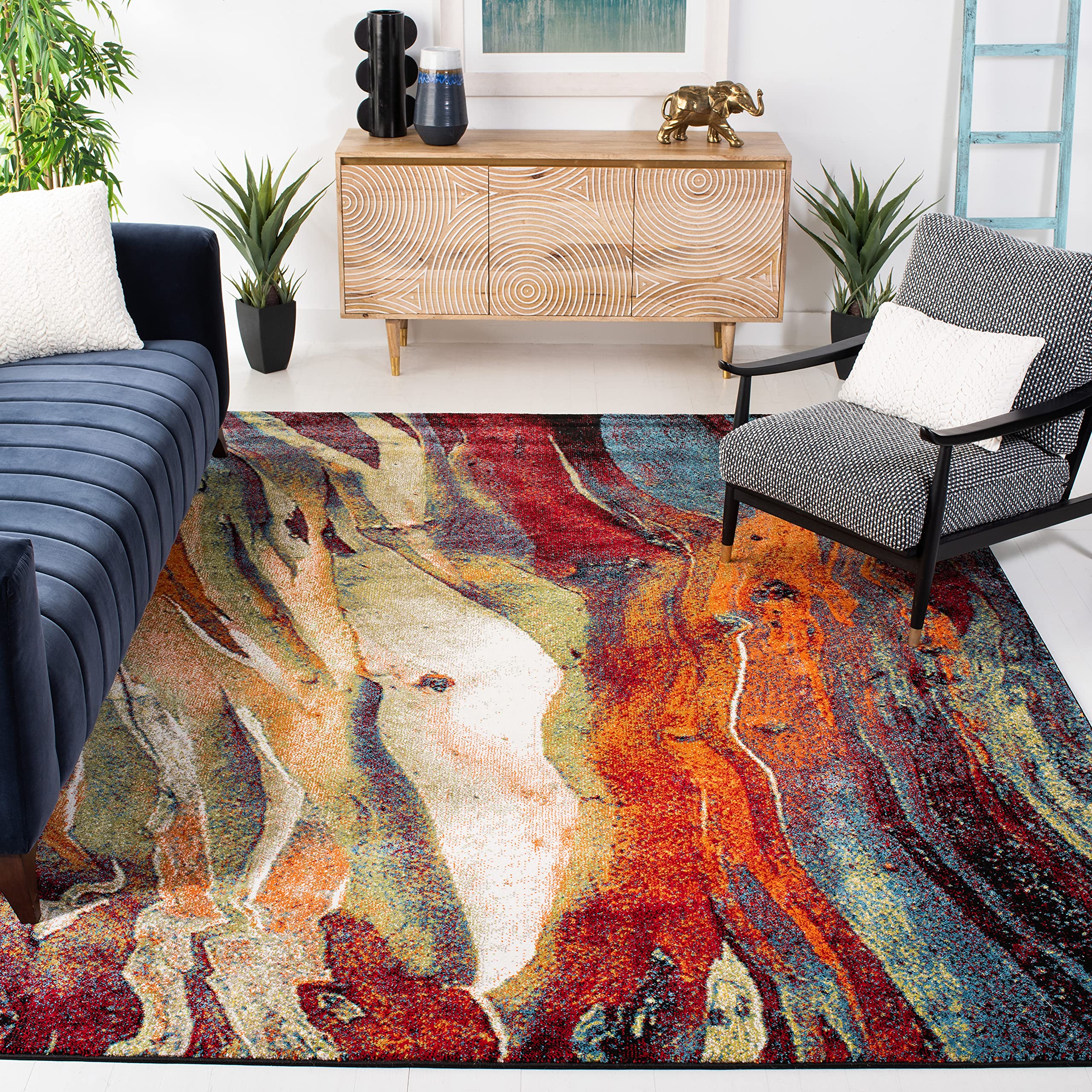 SAFAVIEH Glacier Collection 27 x 5 Red/Green GLA126Q Modern Abstract Non-Shedding Living Room Bedroom Area Rug