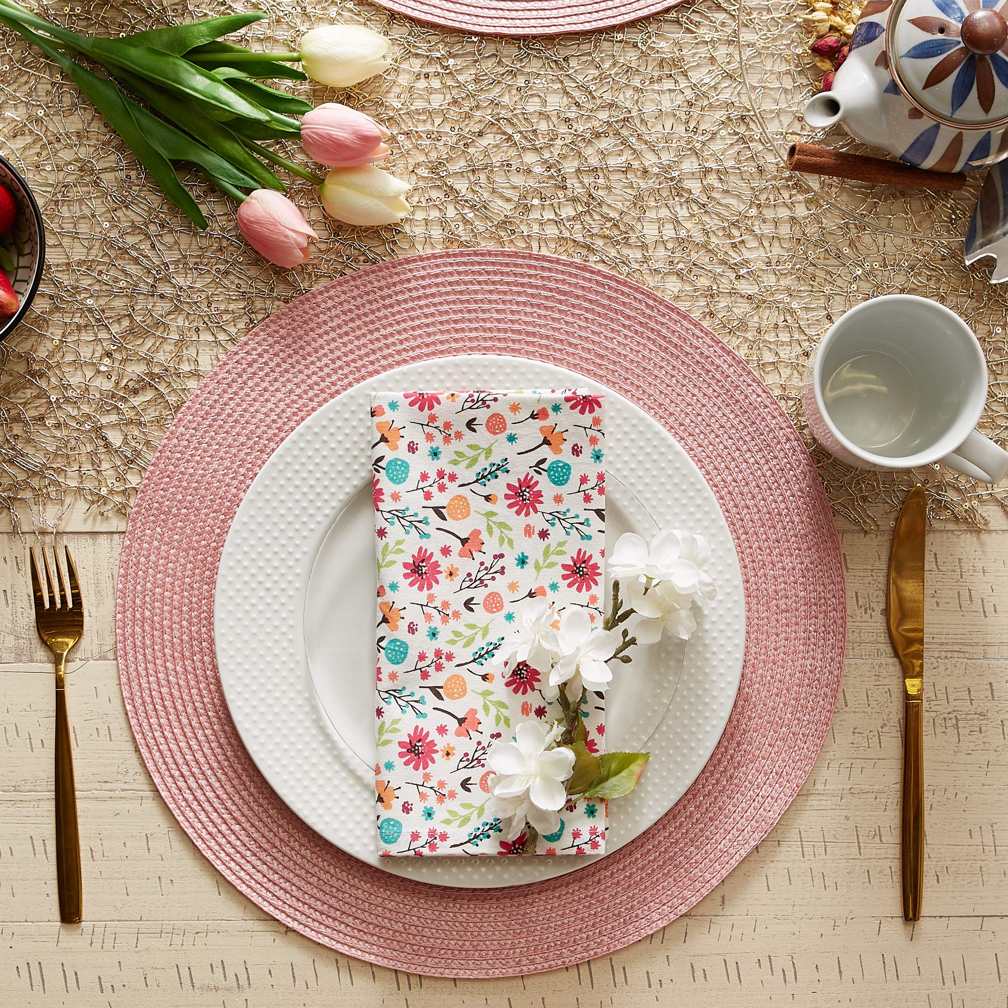 Dii Classic Woven Tabletop Collection, Indoor/Outdoor Placemat Set, Round, 15'' Diameter, Pink Sorbet, 6 Piece