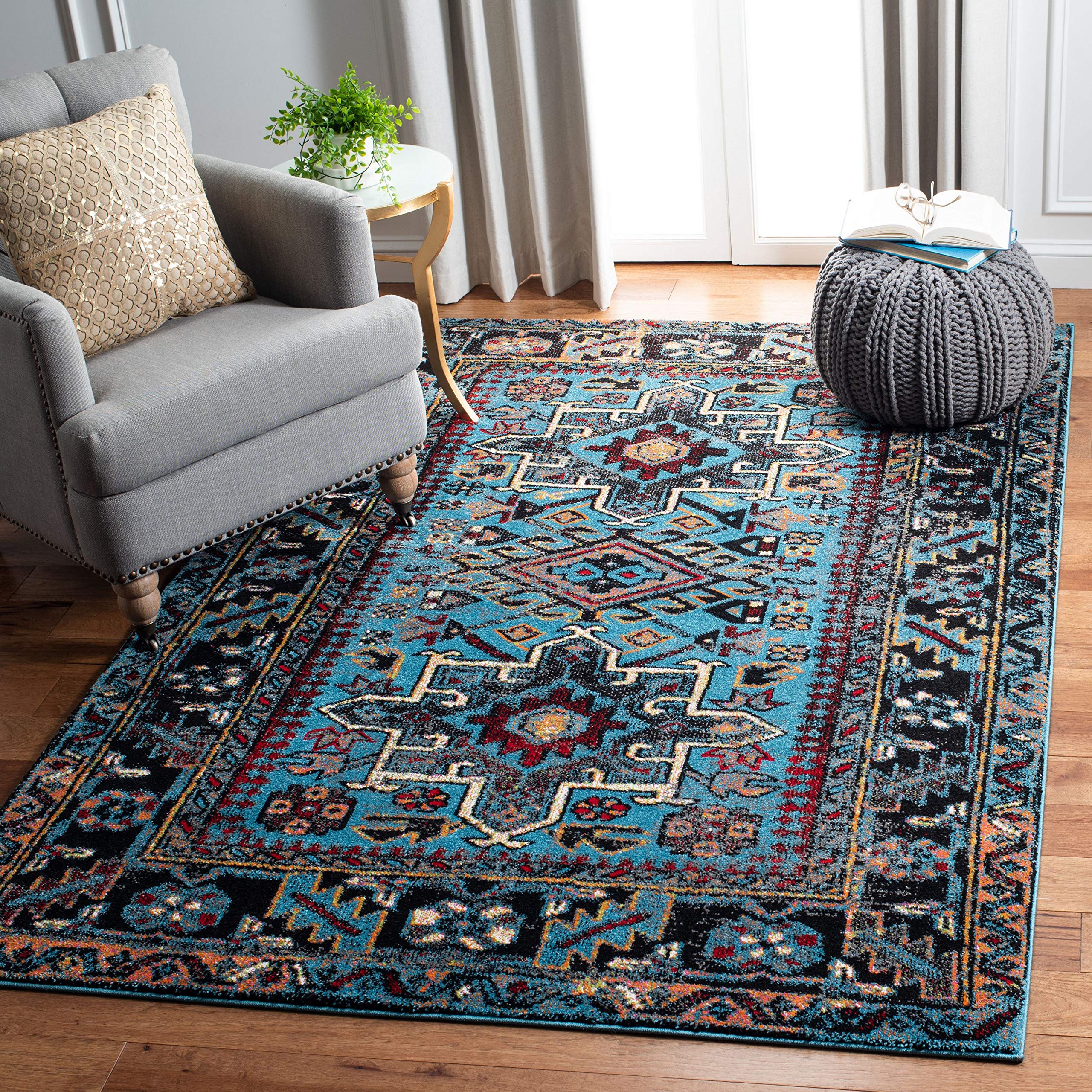 SAFAVIEH Vintage Hamadan Collection Accent Rug - 4 x 6, Light Blue & Black, Oriental Design, Non-Shedding & Easy Care, Ideal f
