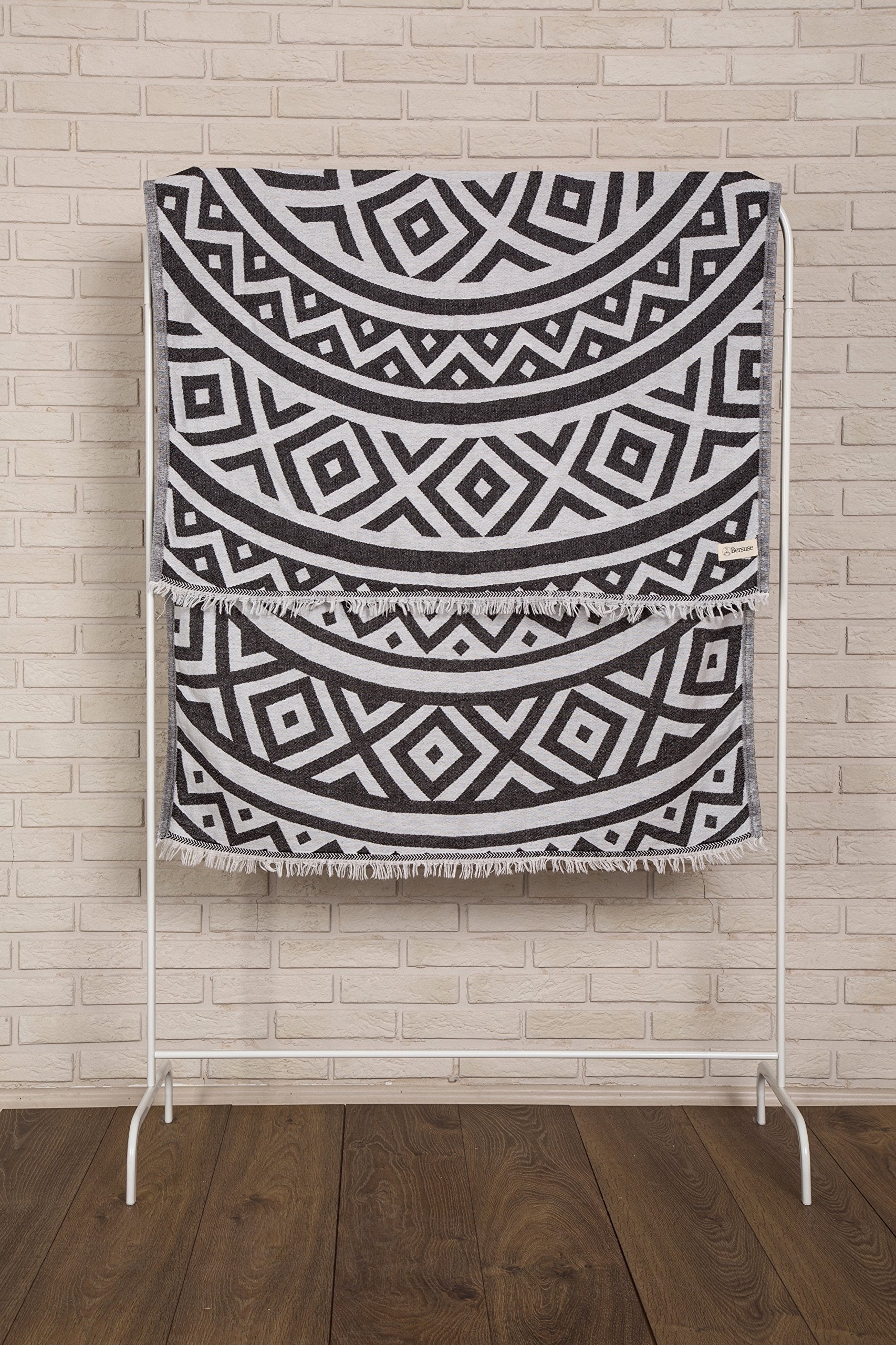 Bersuse 100% Cotton Venice Turkish Towel Beach Towel Bath Towel Dual Layer Peshtemal Beach Blanket Beach Essentials - 39X71 Inch