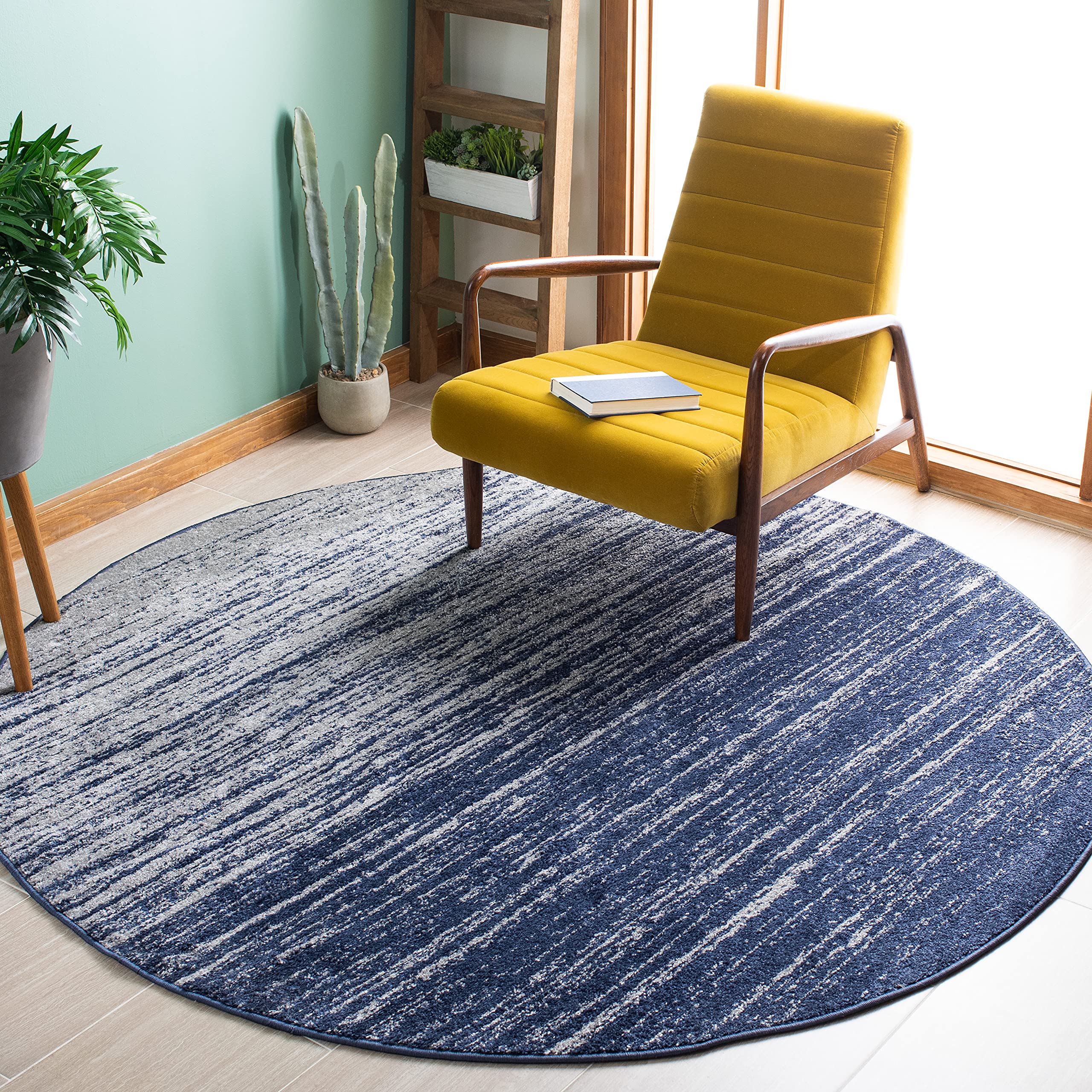 SAFAVIEH Adirondack Collection 5 Round Navy/Grey ADR113E Modern Ombre Non-Shedding Area Rug
