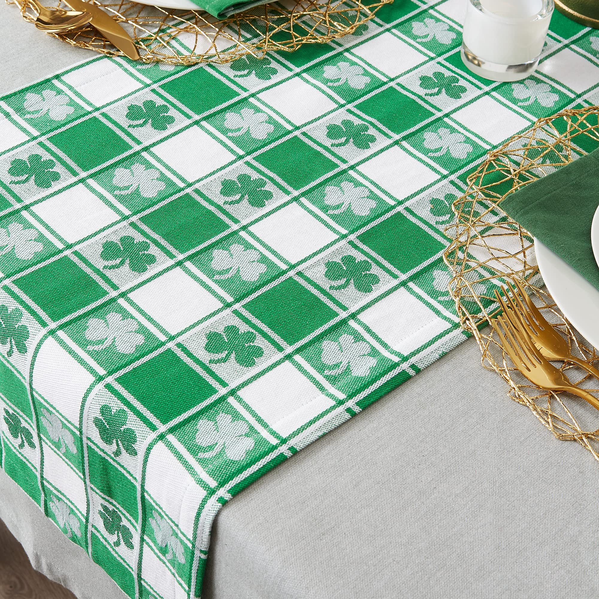 DII Shamrock Woven Check Tablecloth