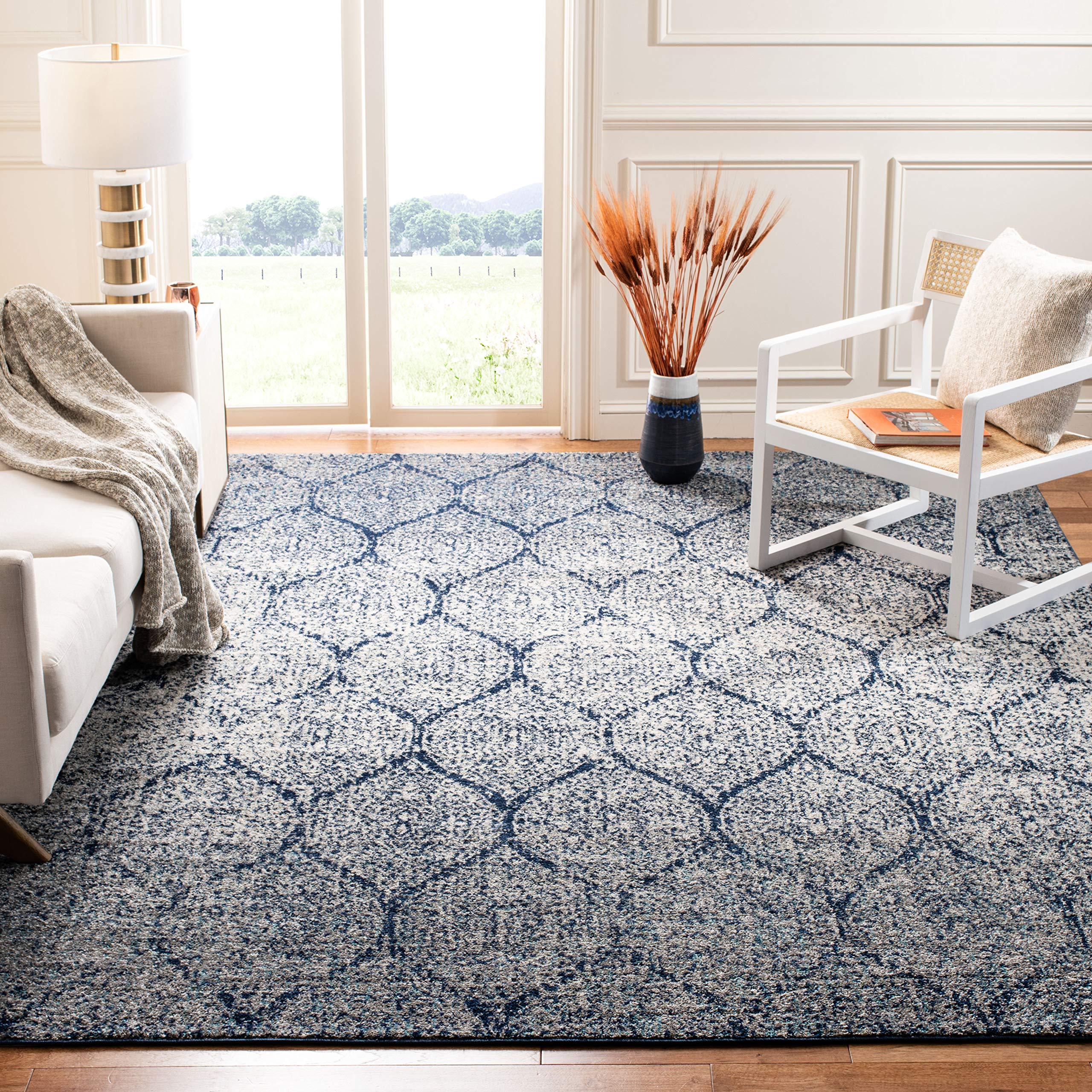 SAFAVIEH Madison Collection Area Rug - 9 x 12, Navy & Silver, Glam Ogee Trellis Distressed Design, Non-Shedding & Easy Care, I