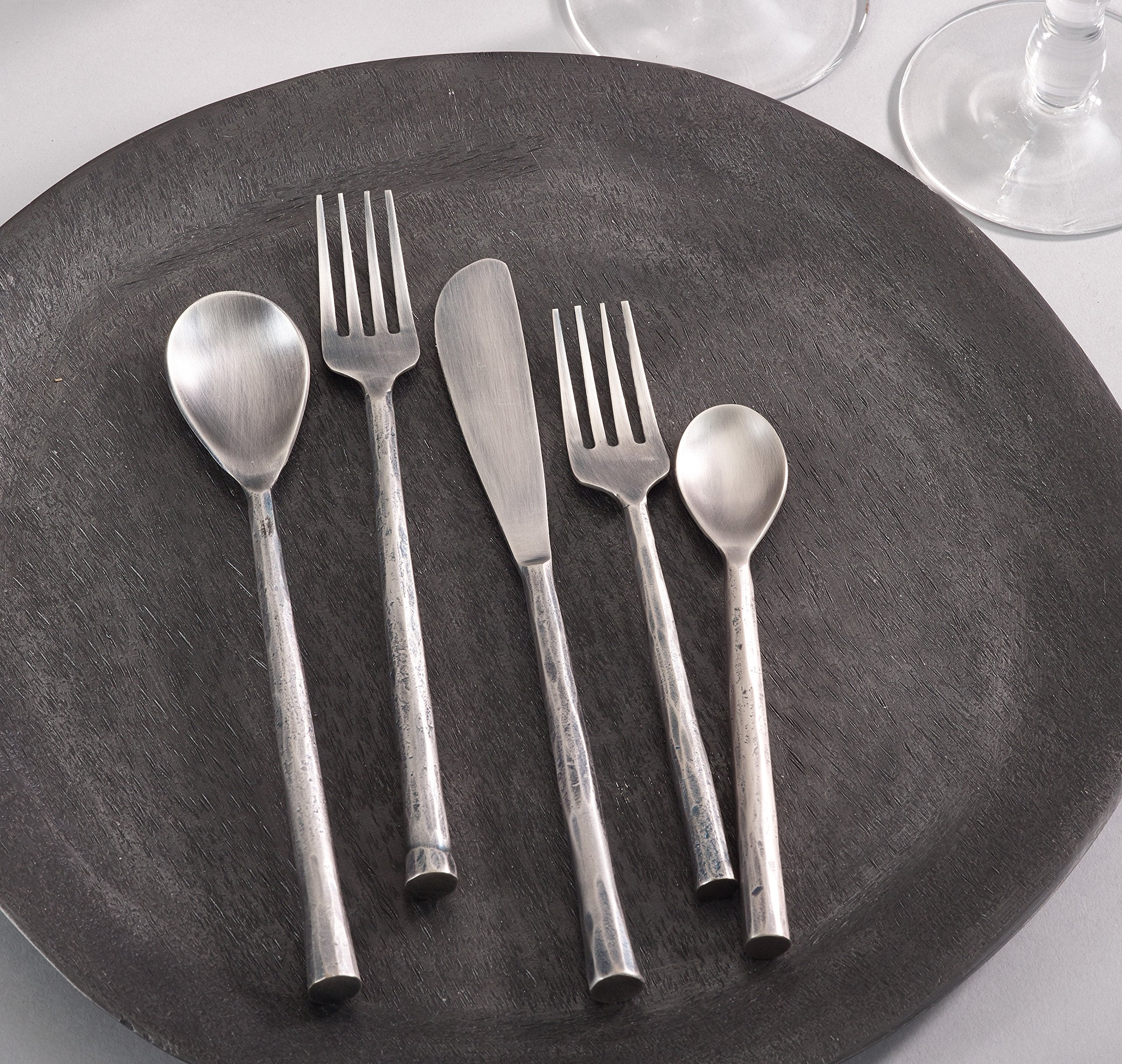 Saro Lifestyle Sp138.S Textured Design Stainless Steel Flatware - Set Of 5, Silver, 8.5'' X 12''