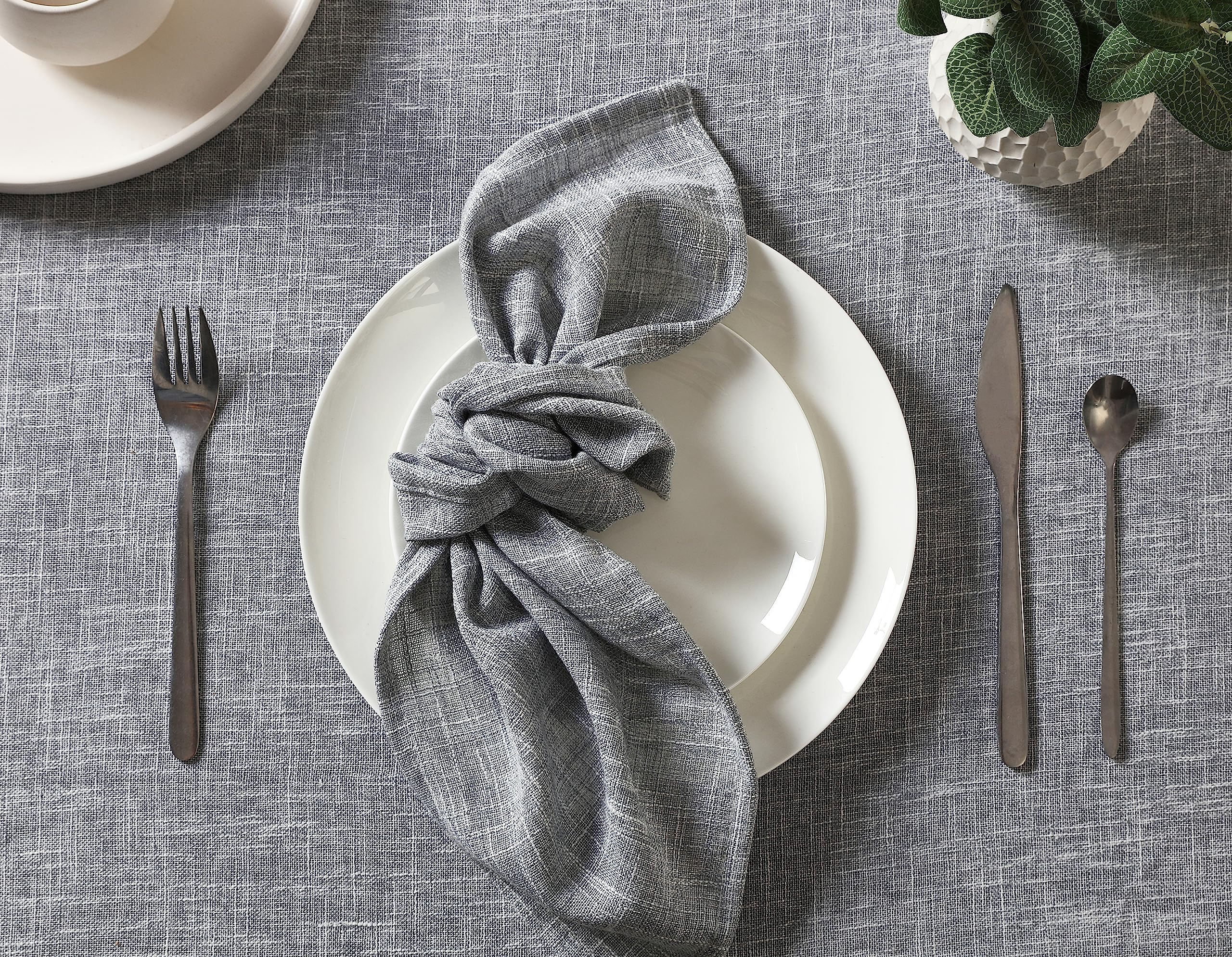 Laura Ashley Harper Luxuriously Smooth Fabric Napkins For Formal Or Casual Dining, Holiday, Banquet, Wedding Or Party, Set Of 6