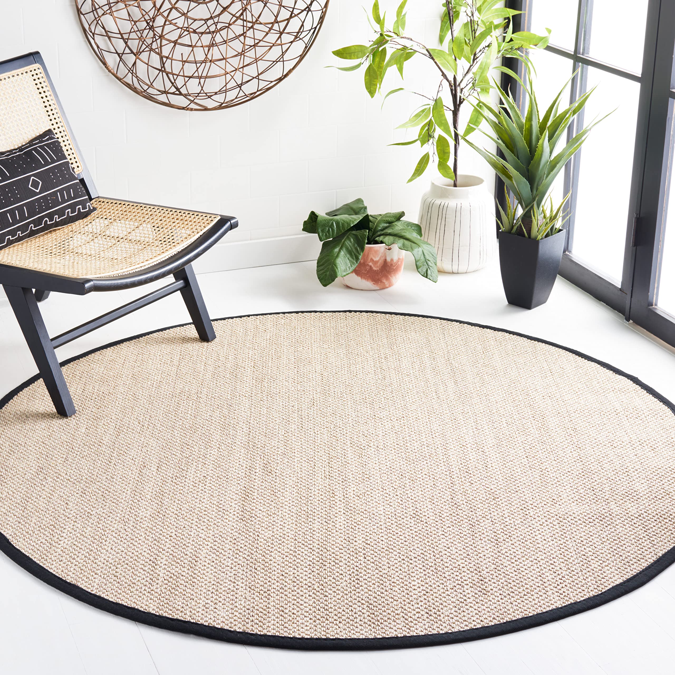 Safavieh Natural Fiber Collection Area Rug - 8 Round, Marble & Black, Border Sisal Design, Easy Care, Ideal for High Traffic Ar