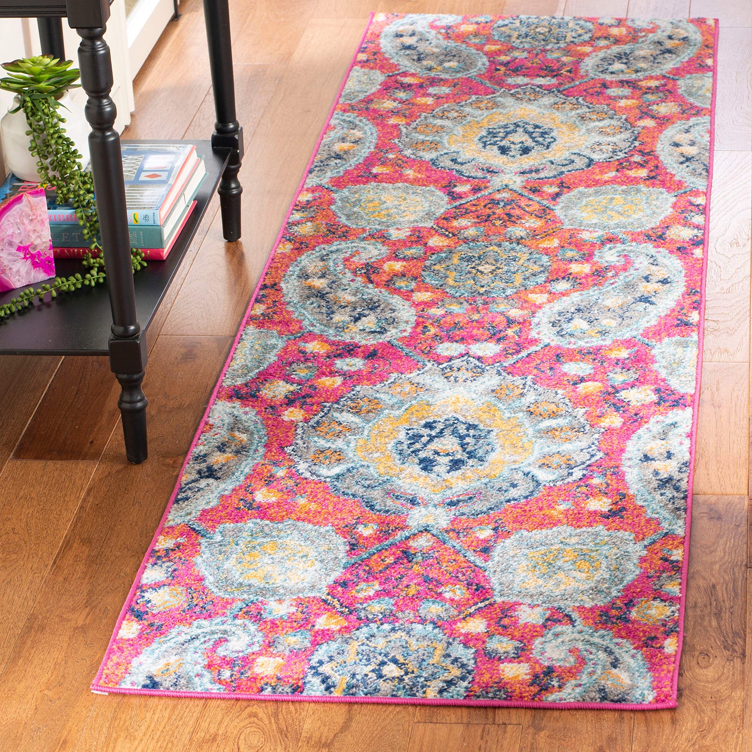SAFAVIEH Madison Collection Runner Rug - 23 x 14, Fuchsia & Gold, Boho Chic Glam Paisley Design, Non-Shedding & Easy Care, Ide