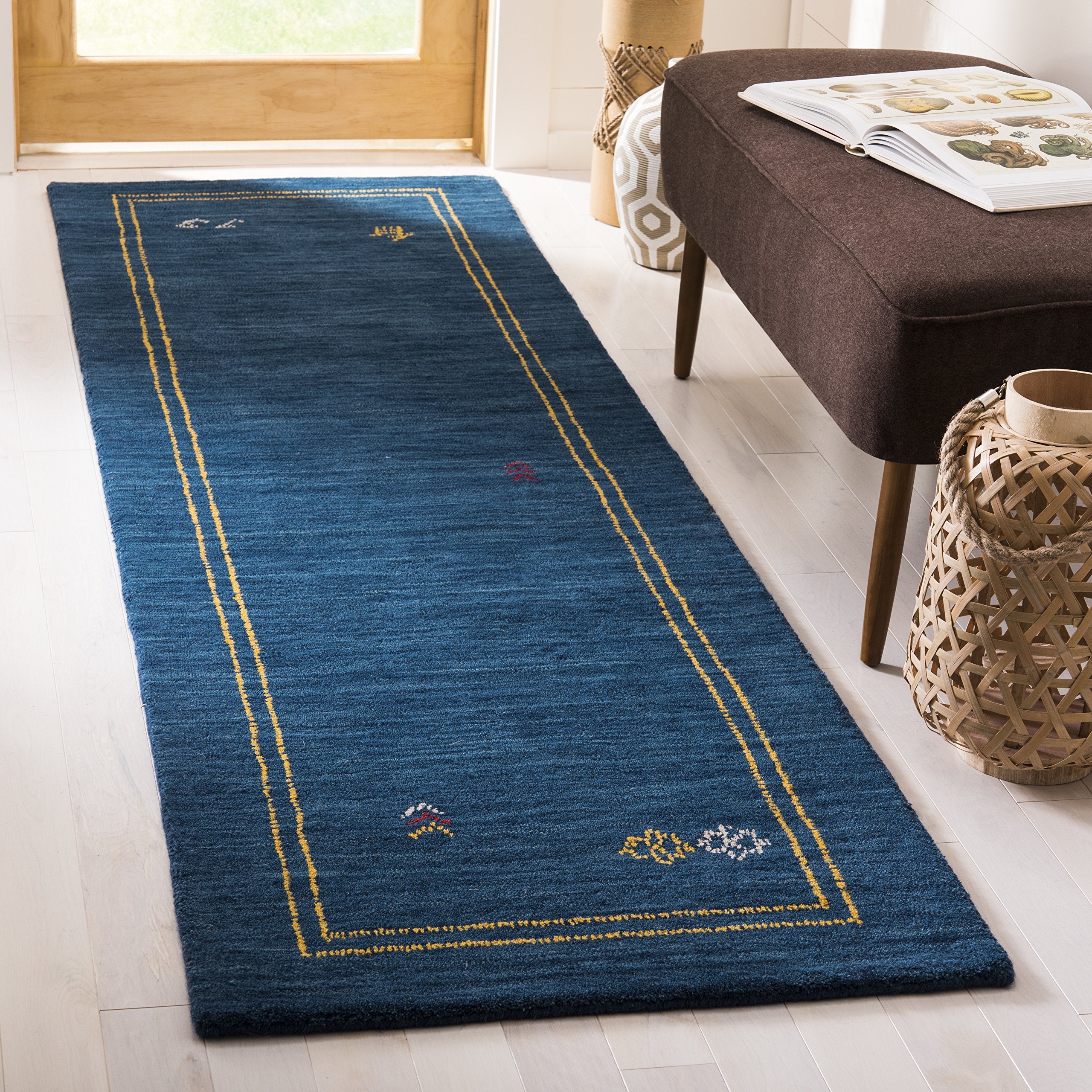 SAFAVIEH Himalaya Collection Runner Rug - 23 x 8, Blue & Multi, Handmade Wool, Ideal for High Traffic Areas in Living Room, Be