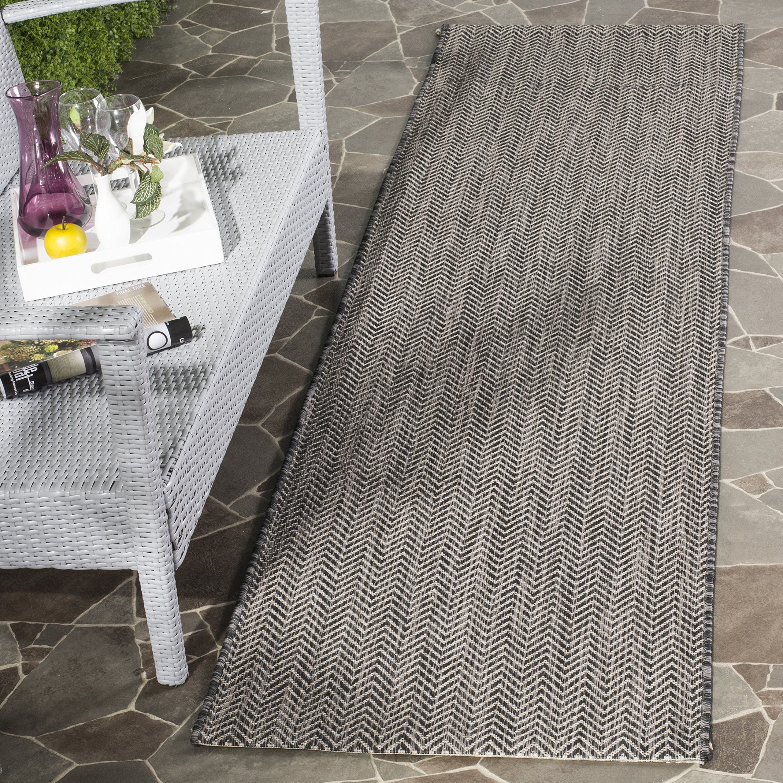 SAFAVIEH Courtyard Collection 23 x 67 Black/Beige CY8022 Indoor/ Outdoor Patio Backyard Mudroom Runner Rug
