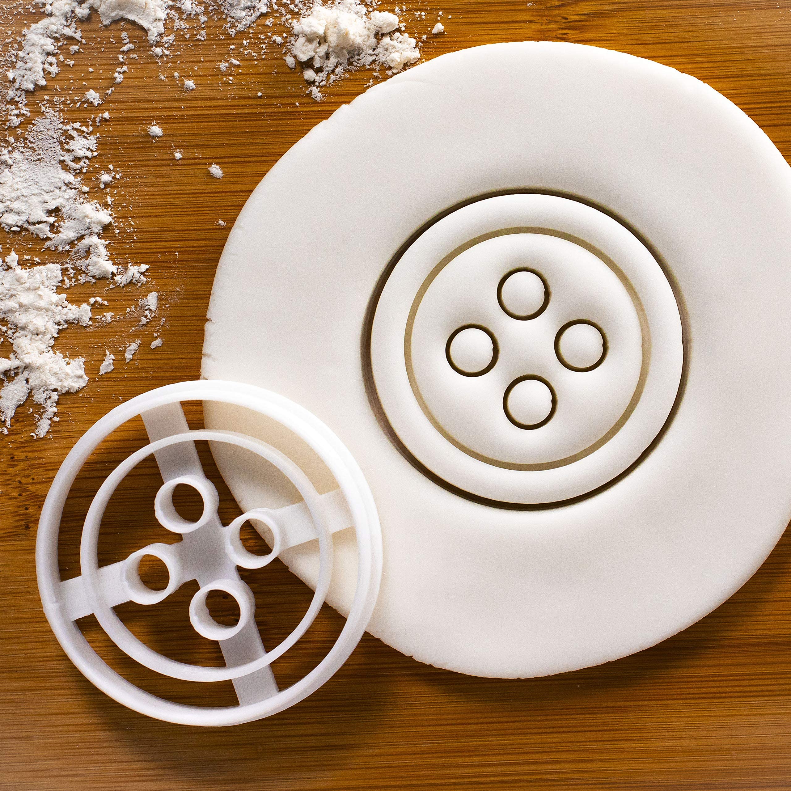 Small Button Cookie Cutter, 1 Piece - Bakerlogy