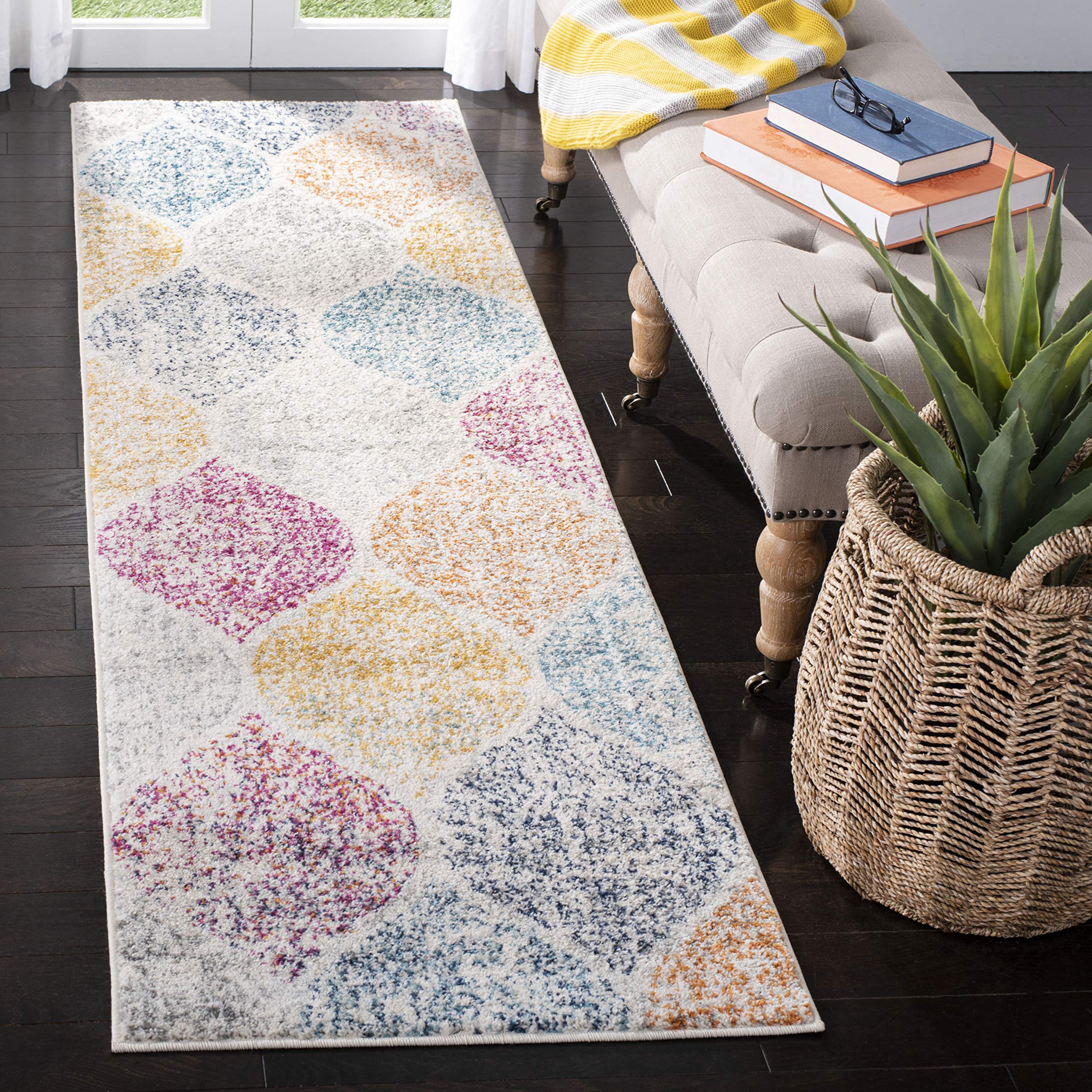 SAFAVIEH Madison Collection 23 x 14 CreamYellow MAD604C Glam Ogee Trellis Distressed Non-Shedding Living Room Bedroom Runner R