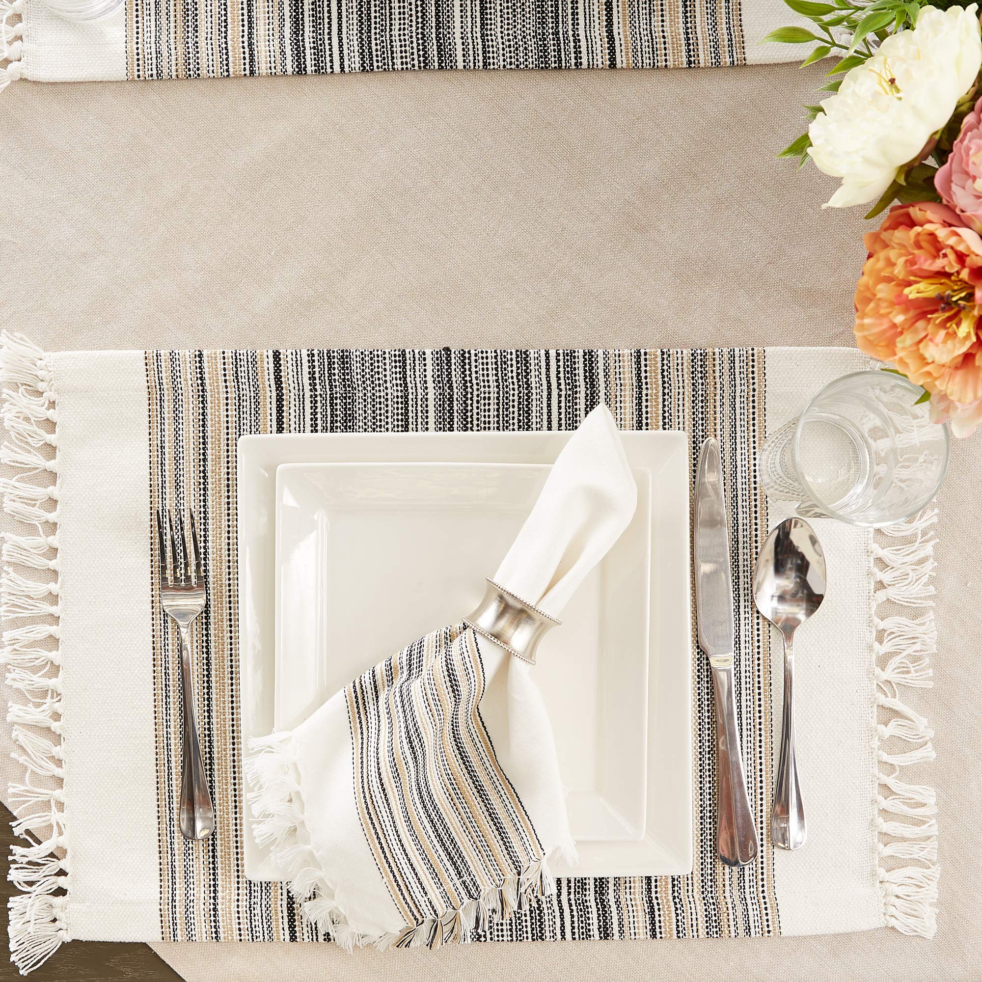 DII Everyday Collection  Fringed Stripe Tabletop  Placemat Set  Black  6 Piece