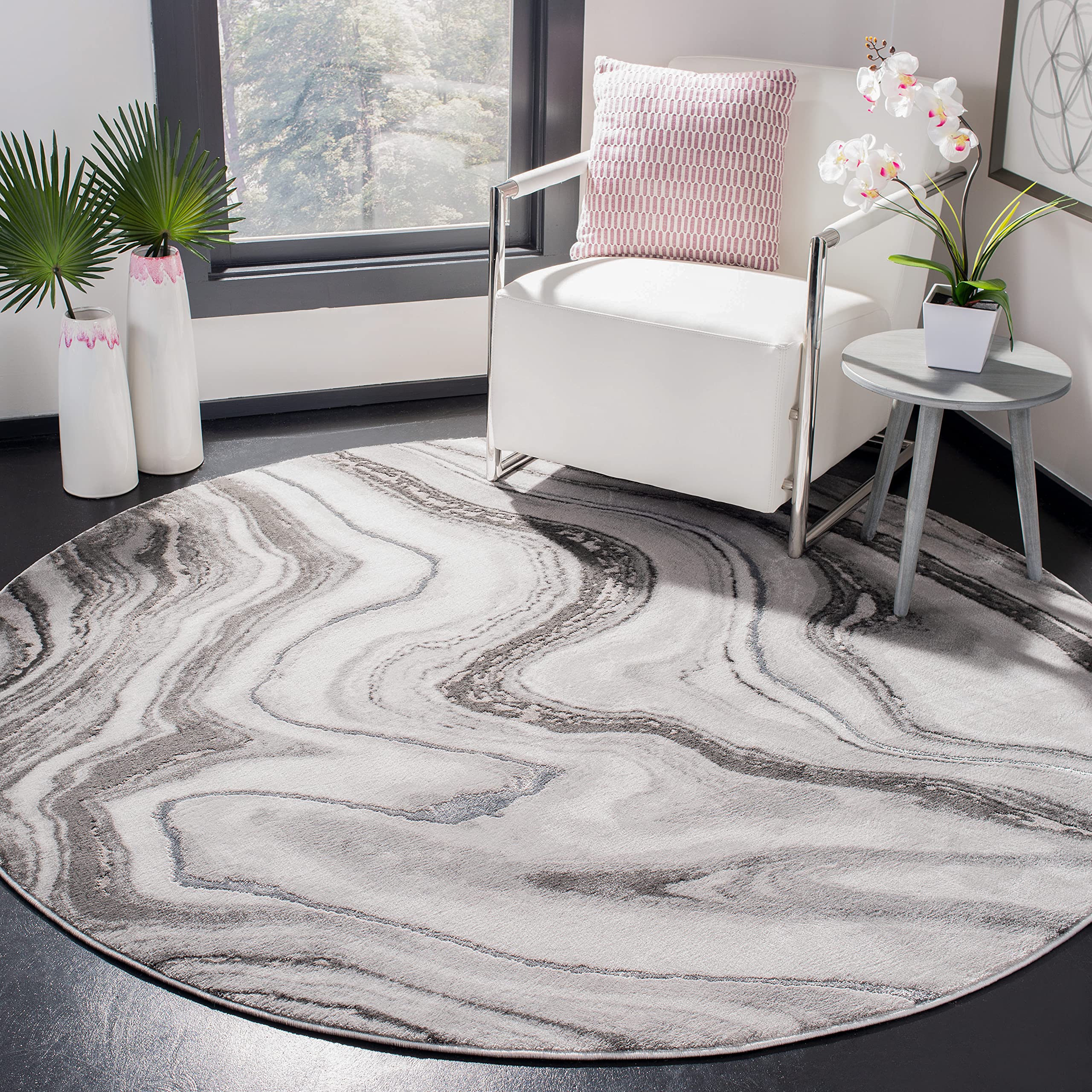 SAFAVIEH Craft Collection Area Rug - 53 Round, Grey & Silver, Modern Abstract Design, Non-Shedding & Easy Care, Ideal for High 