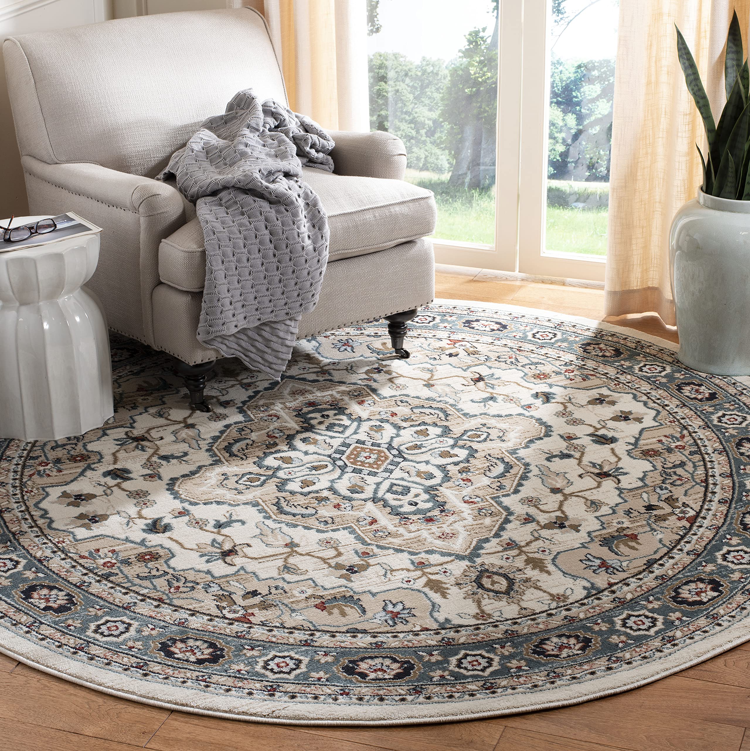 SAFAVIEH Lyndhurst Collection Area Rug - 7 Round, Cream & Beige, Traditional Oriental Design, Non-Shedding & Easy Care, Ideal f