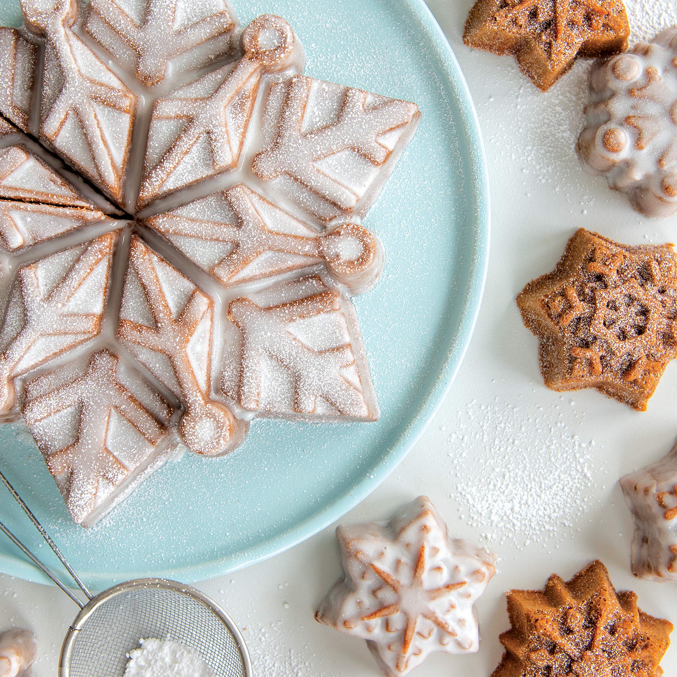 Nordic Ware Frozen Snowflake Cakelet Pan