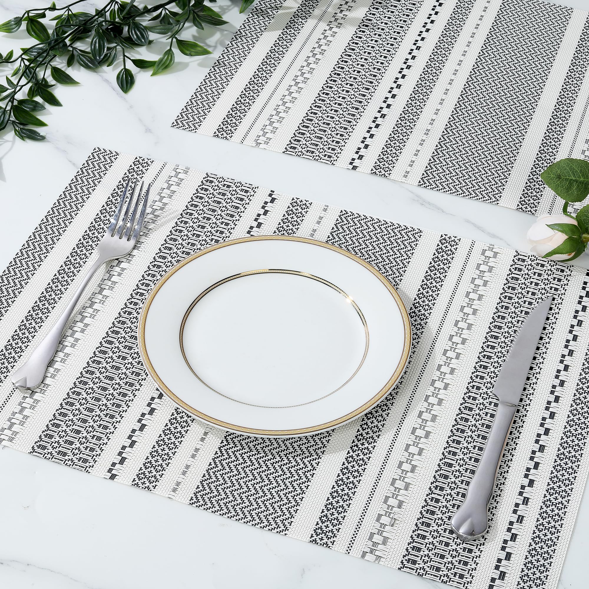 Fanquare Sliver Striped Placemats 6 Pack Nordic Style Washable Place Mats Vinyl Woven Heat-Resistant Kitchen Table Mats Indoor &