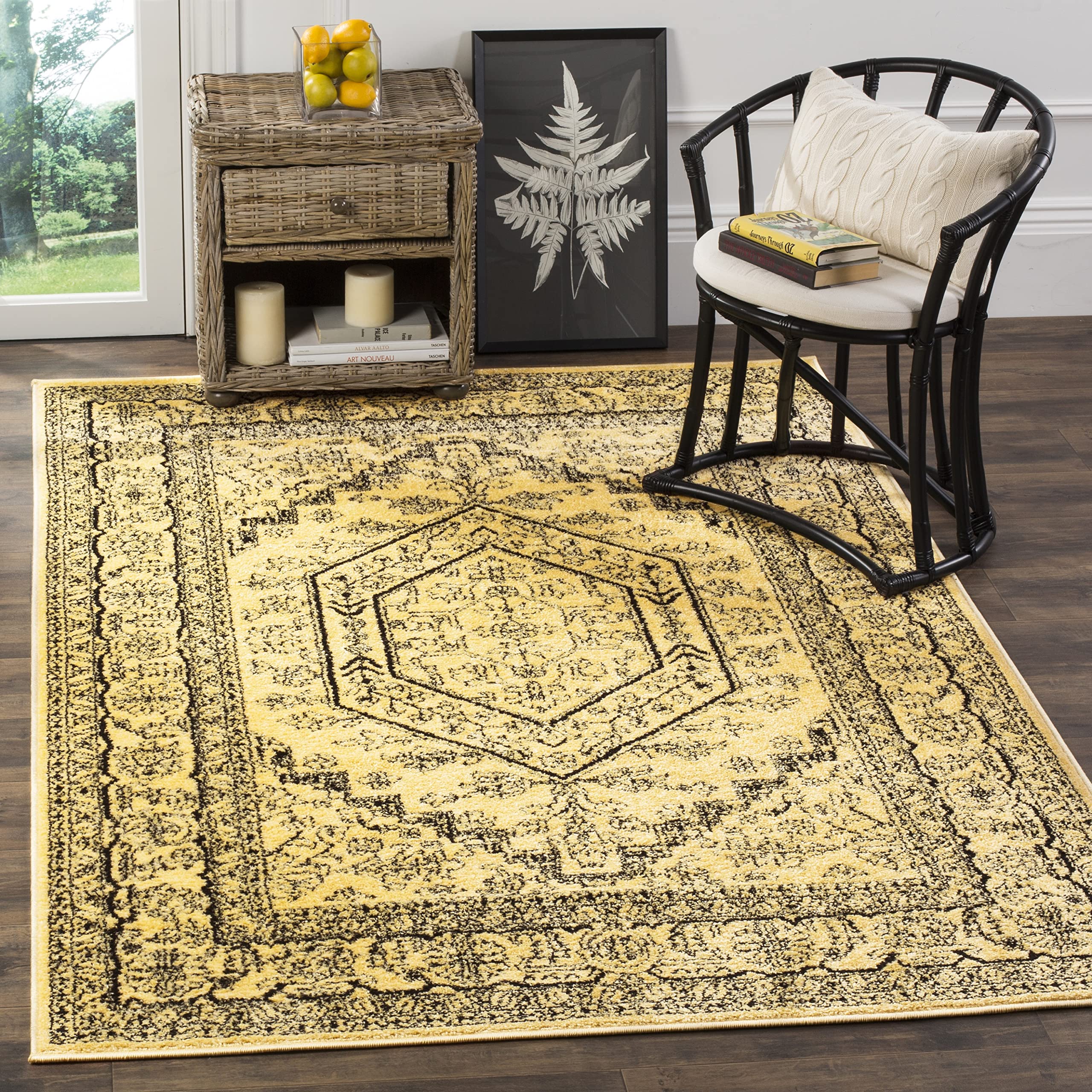 SAFAVIEH Adirondack Collection Accent Rug - 3 x 5, Gold & Black, Oriental Medallion Design, Non-Shedding & Easy Care, Ideal fo