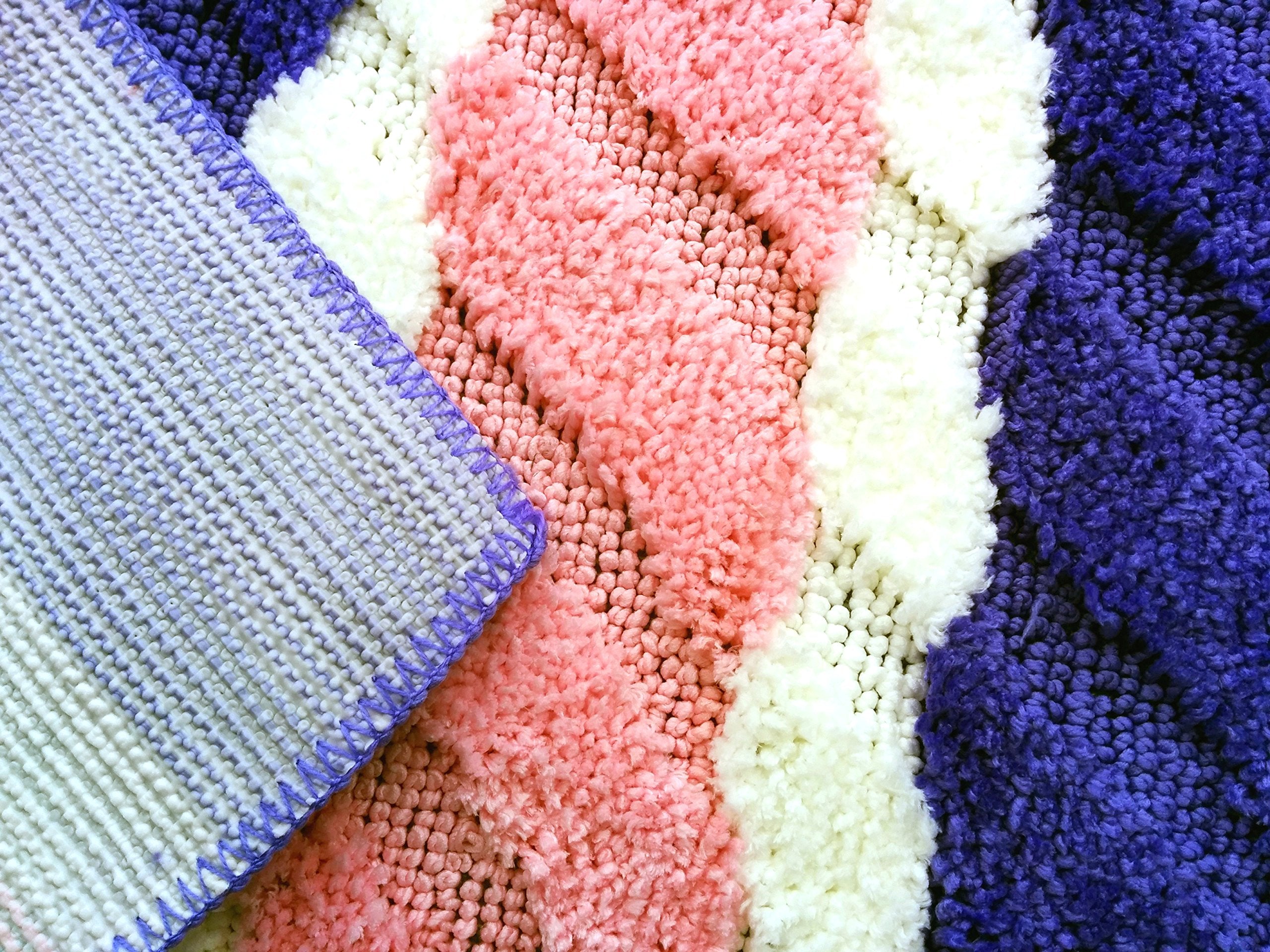Tache Striped Purple Pink White Bathroom Rug, Colorful Embossed Non Skid Bath Mat 31 X 48 Inch / 2.5 X 4 Feet