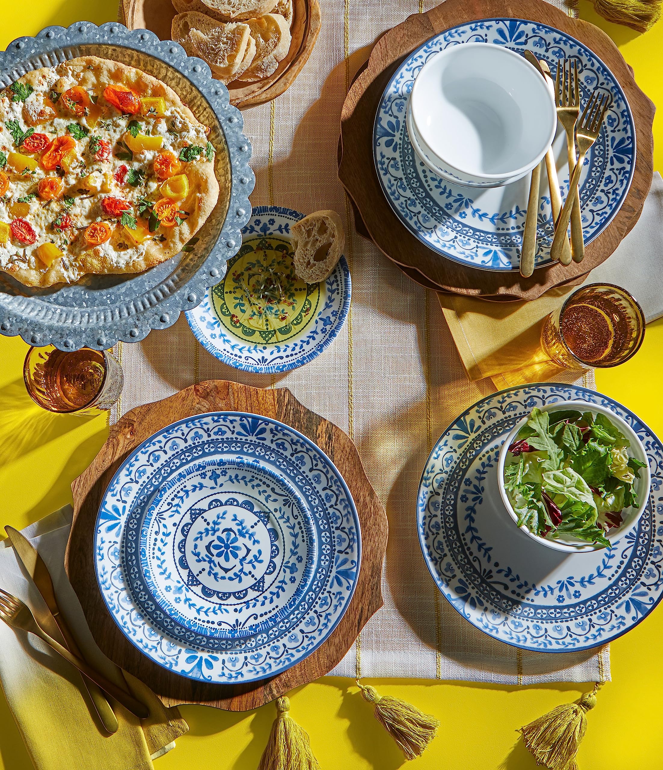 Corelle Vitrelle 6-Piece Appetizer Plates Set, Triple Layer Glass And Chip Resistant, 6-3/4-Inch Lightweight Round Plates, Porto