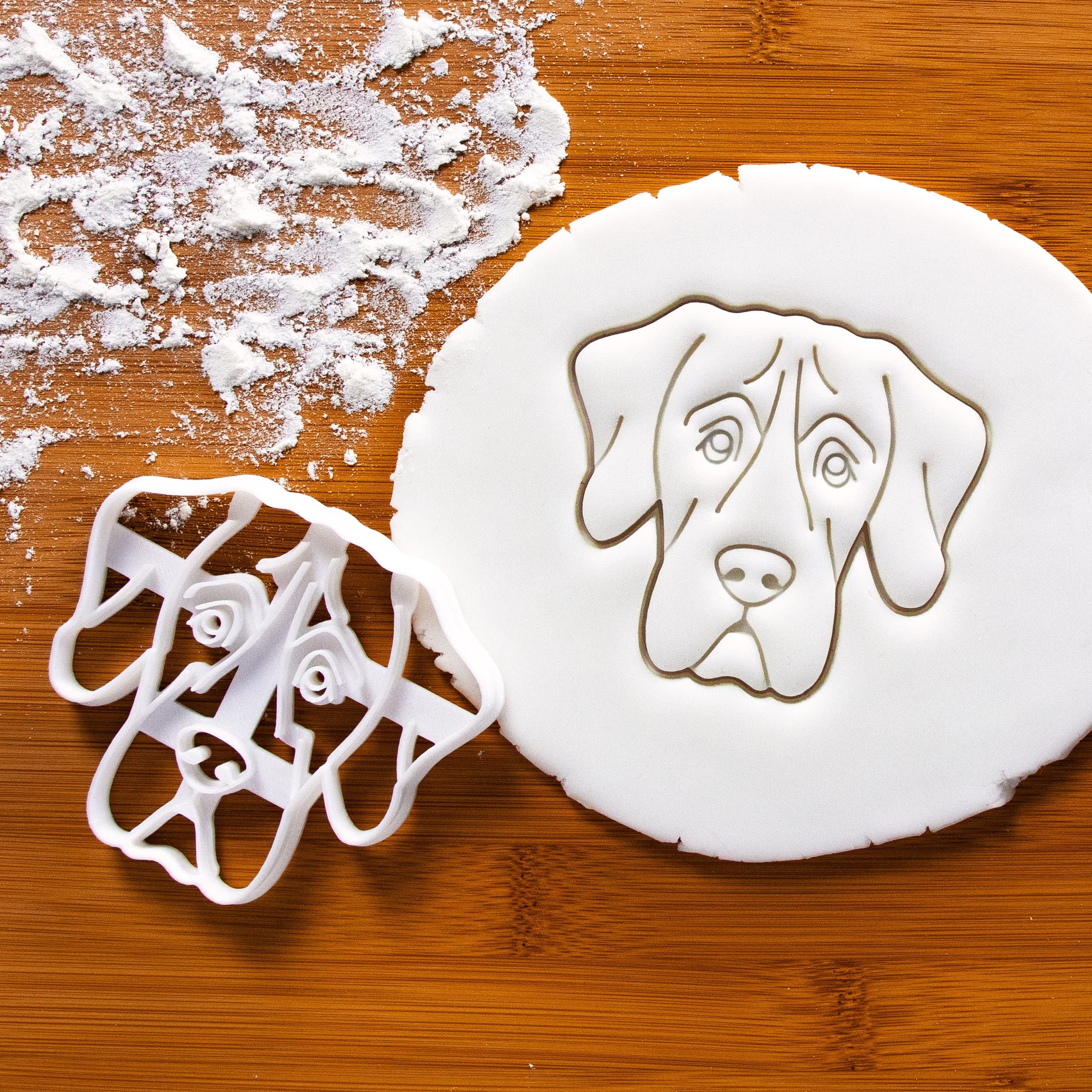 Bakerlogy Set of 2 Great Dane Cookie Cutters - White Plastic, Model LDN12565_JP