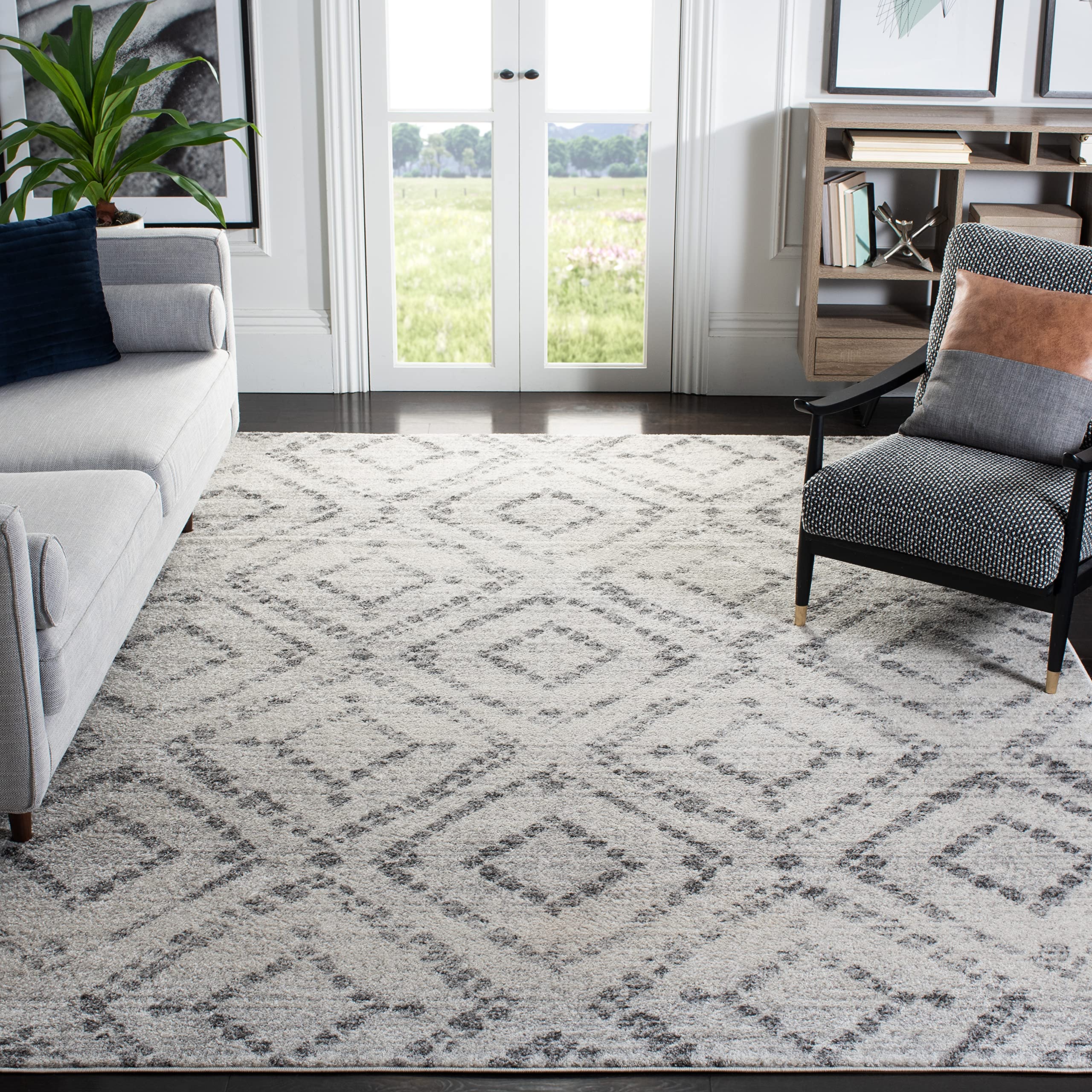 SAFAVIEH Adirondack Collection Area Rug - 12 Square, Light Grey & Grey, Modern Diamond Distressed Design, Non-Shedding & Easy C