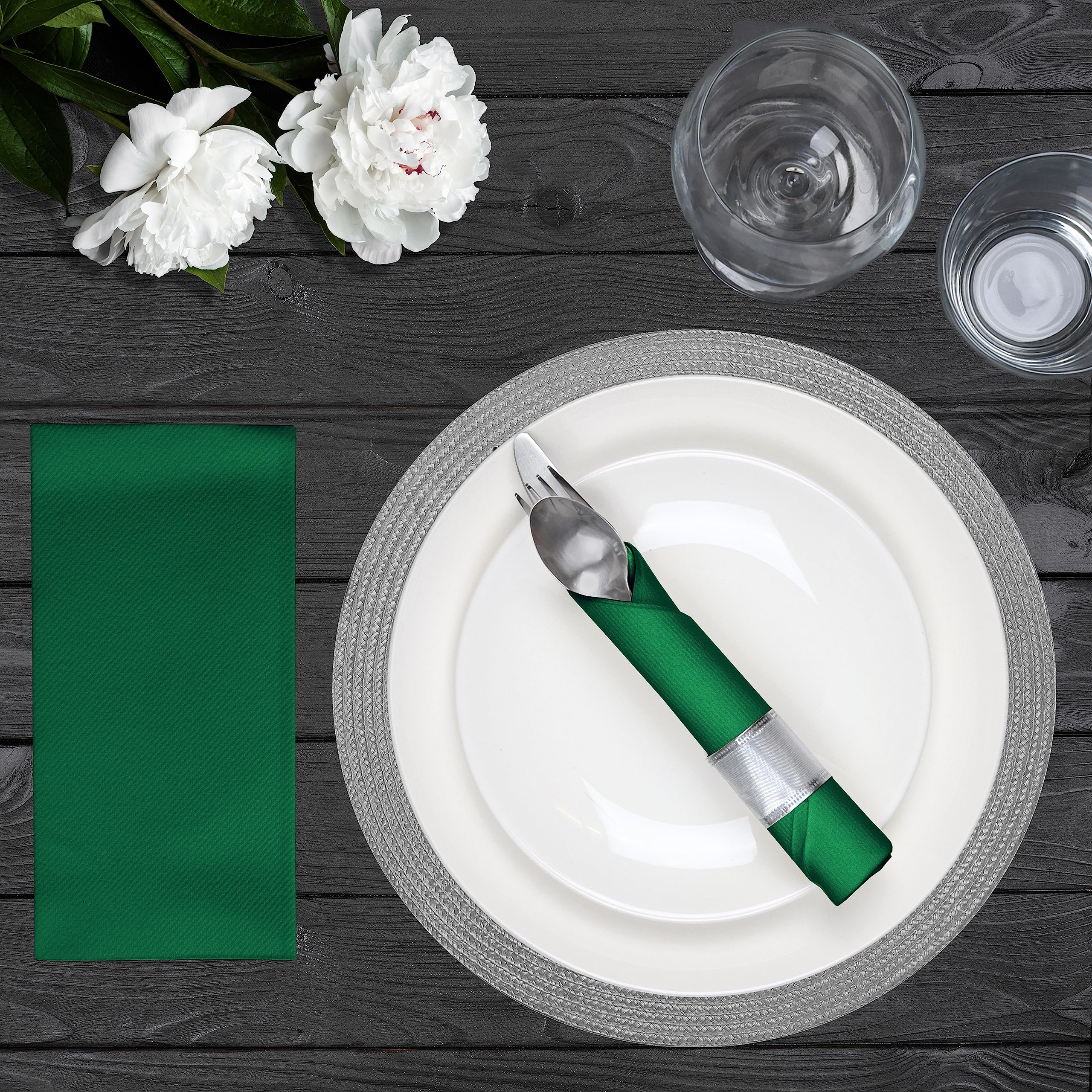 AH AMERICAN HOMESTEAD Paper Napkins - Disposable Green Linen-Like Dinner/Wedding Napkins 50 Count - Entertaining Party Essentials - Restaurant Quality Colored Table Napkins 15.75''x15.75'' (Green)