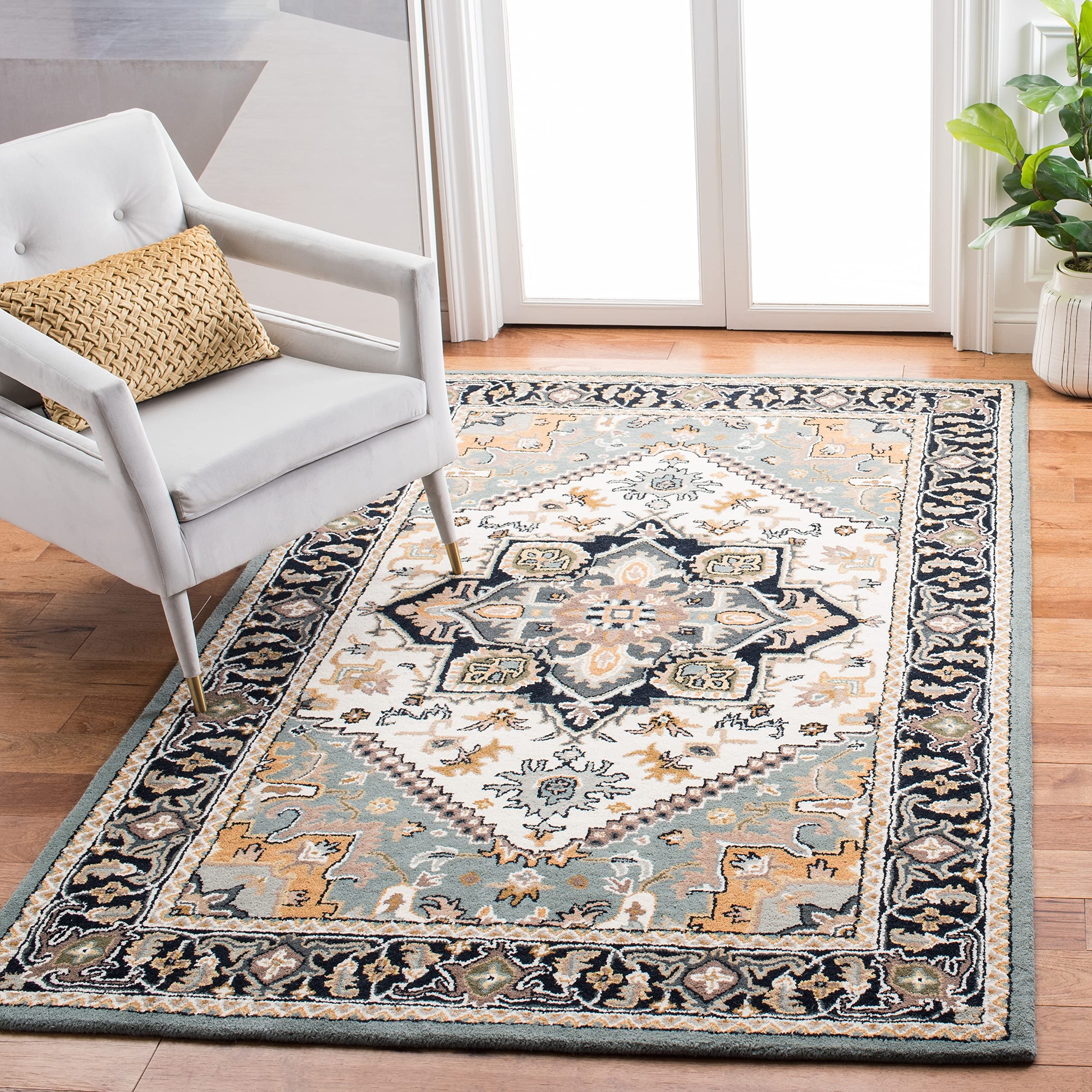 SAFAVIEH Heritage Collection Accent Rug - 3 x 5, Grey & Green, Handmade Traditional Oriental Wool, Ideal for High Traffic Area