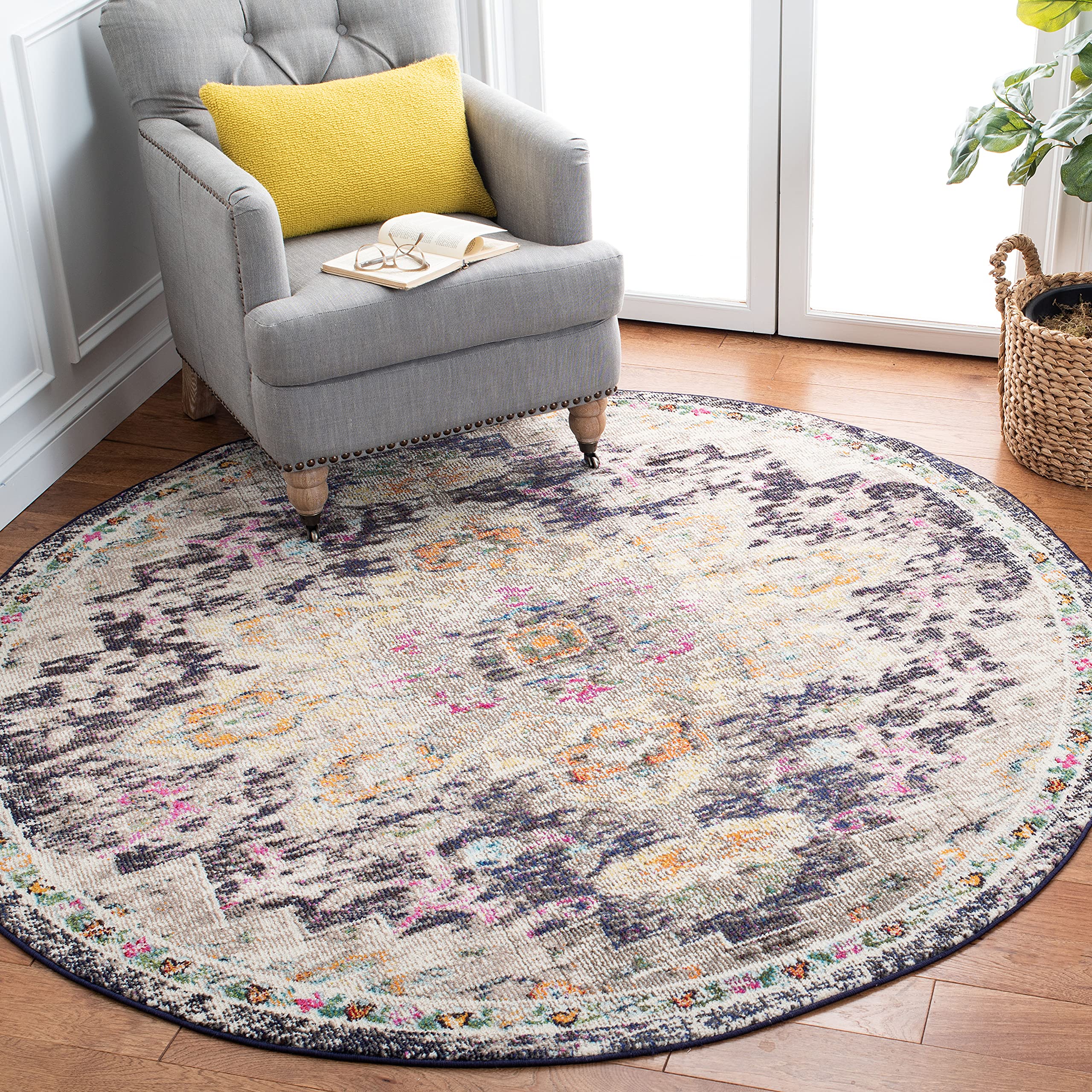 SAFAVIEH Madison Collection Area Rug - 3 Round, Black & Gold, Boho Chic Medallion Distressed Design, Non-Shedding & Easy Care, 