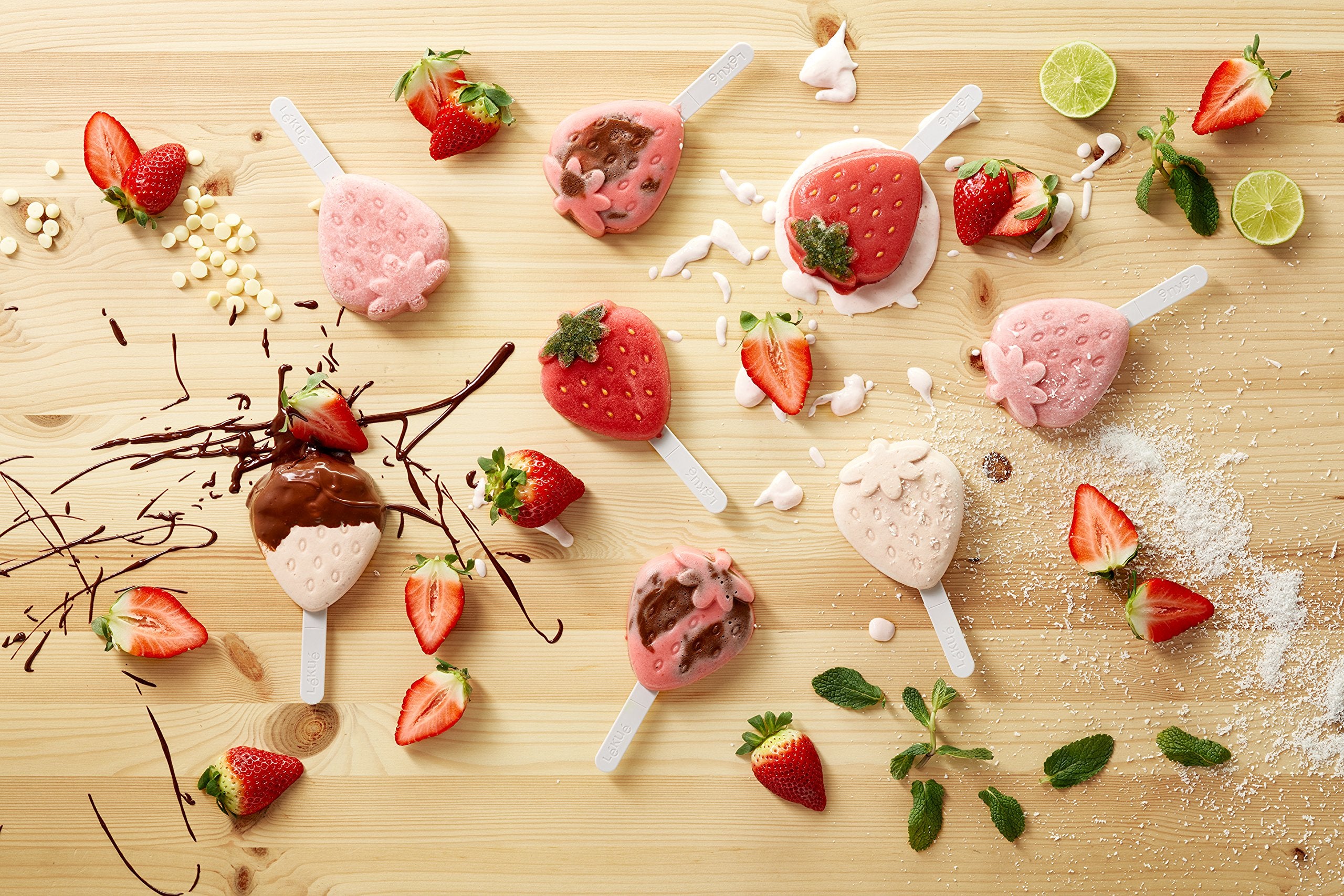Lekue 3400265R14U150 Strawberry Ice-Cream Mold, Red