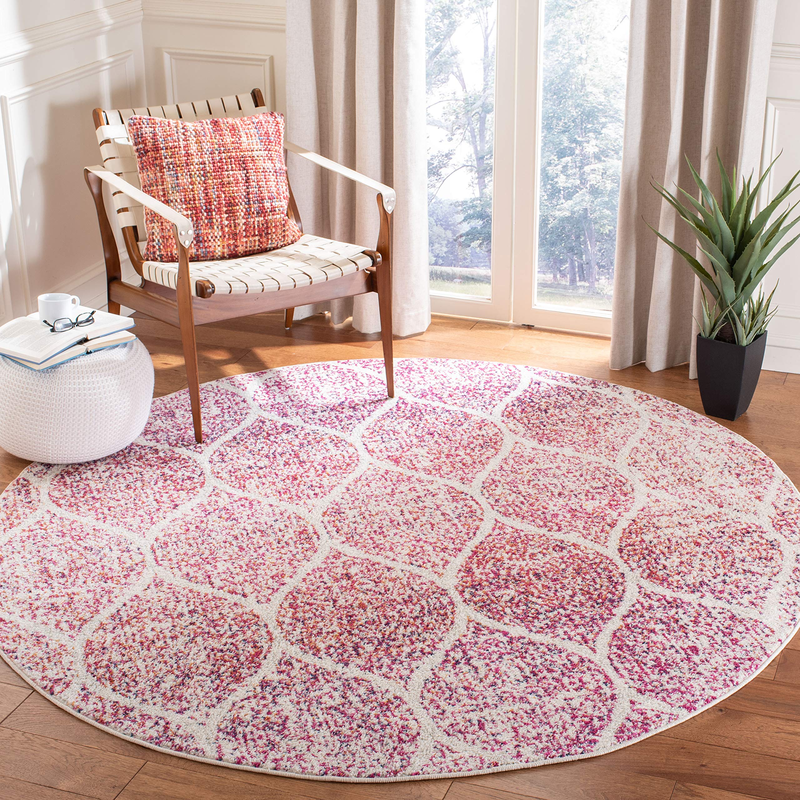 SAFAVIEH Madison Collection 4 Round Cream / Fuchsia MAD604R Glam Ogee Trellis Distressed Non-Shedding Dining Room Entryway Foye