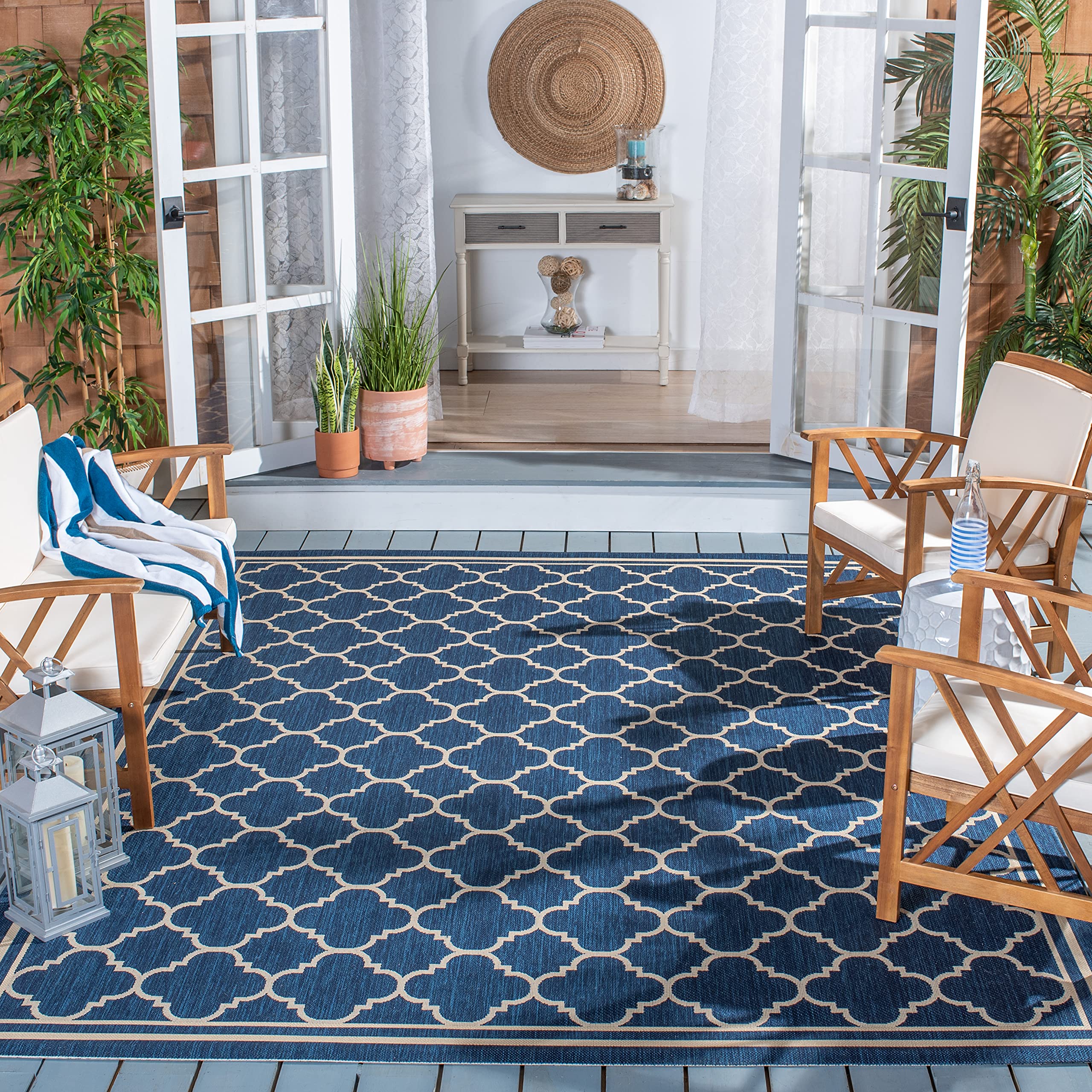 SAFAVIEH Courtyard Collection Area Rug - 67 Square, Navy & Beige, Non-Shedding & Easy Care, Indoor/Outdoor & Washable-Ideal for