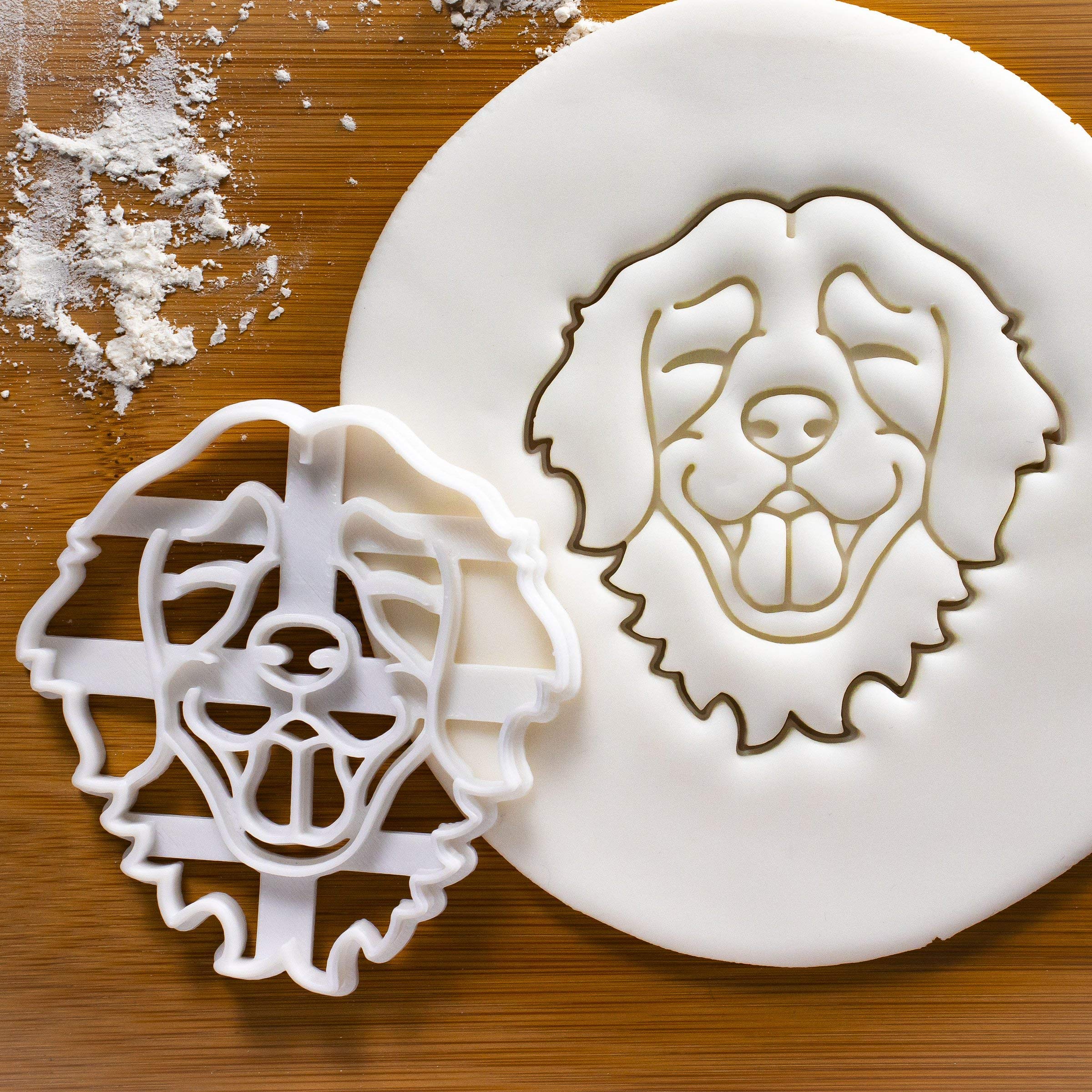 Golden Retriever Face Cookie Cutter, 1 Piece - Bakerlogy