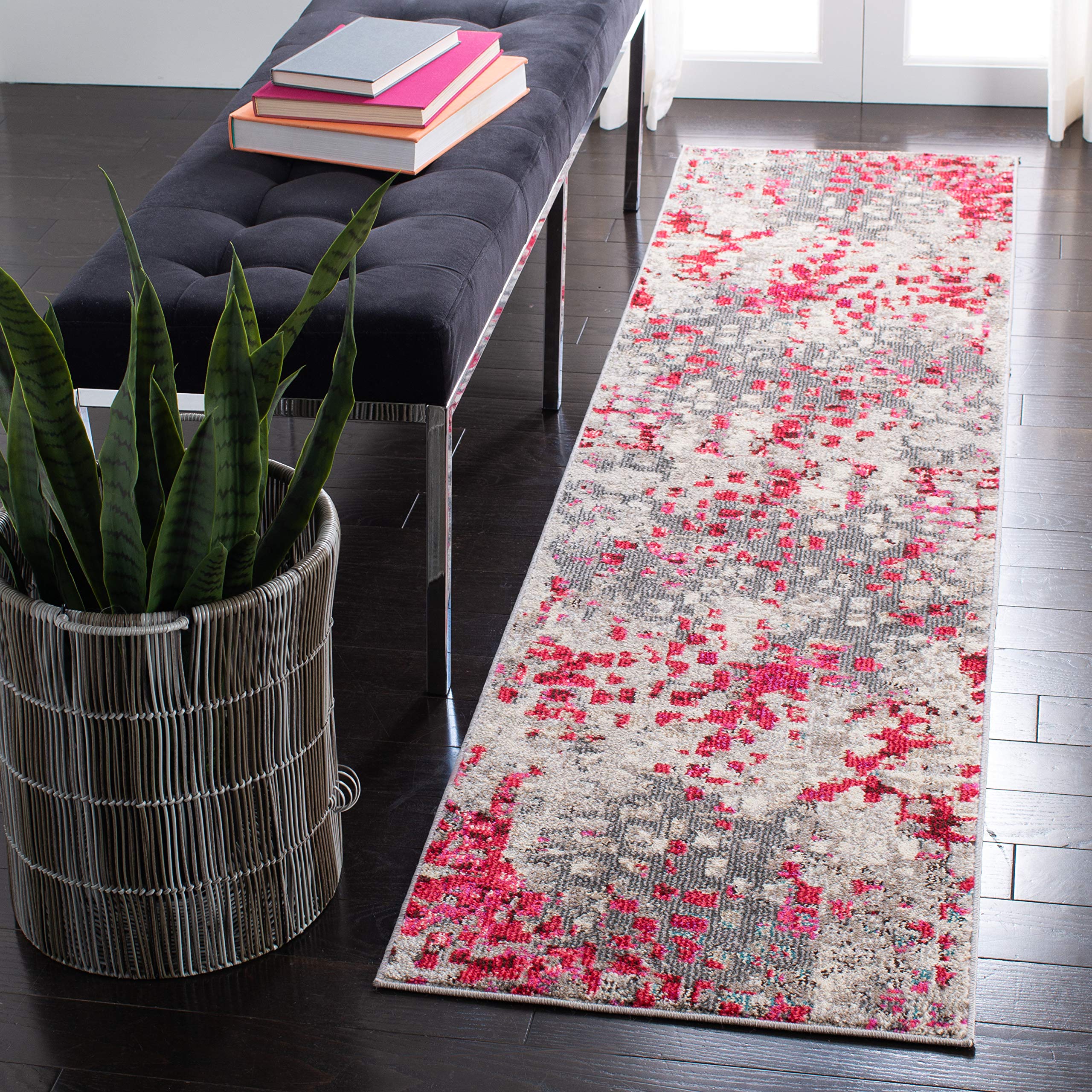 SAFAVIEH Madison Collection Runner Rug - 22 x 10, Grey & Red, Boho Abstract Distressed Design, Non-Shedding & Easy Care, Ideal