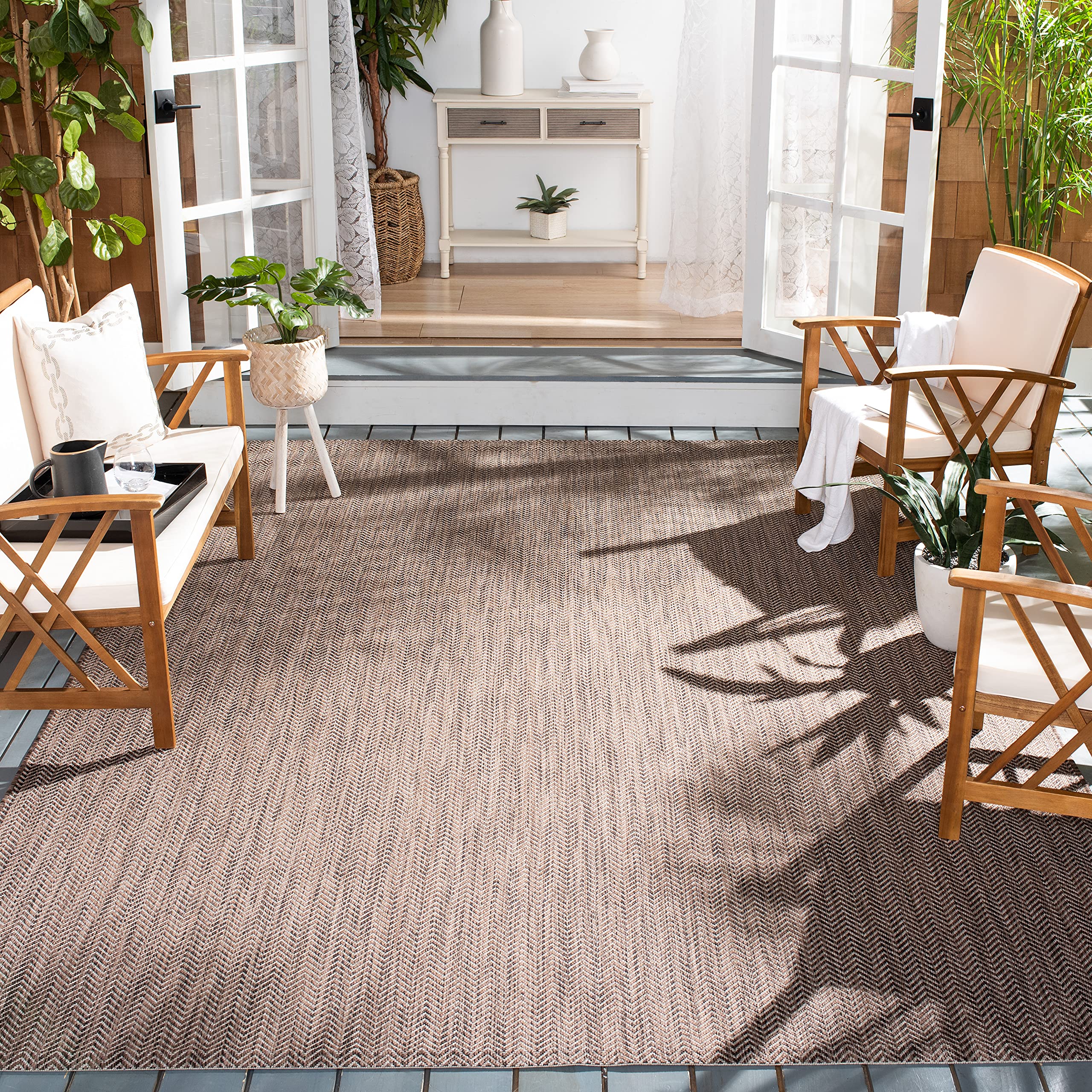 SAFAVIEH Courtyard Collection Area Rug - 67 x 96, Brown & Beige, Non-Shedding & Easy Care, Indoor/Outdoor & Washable-Ideal for