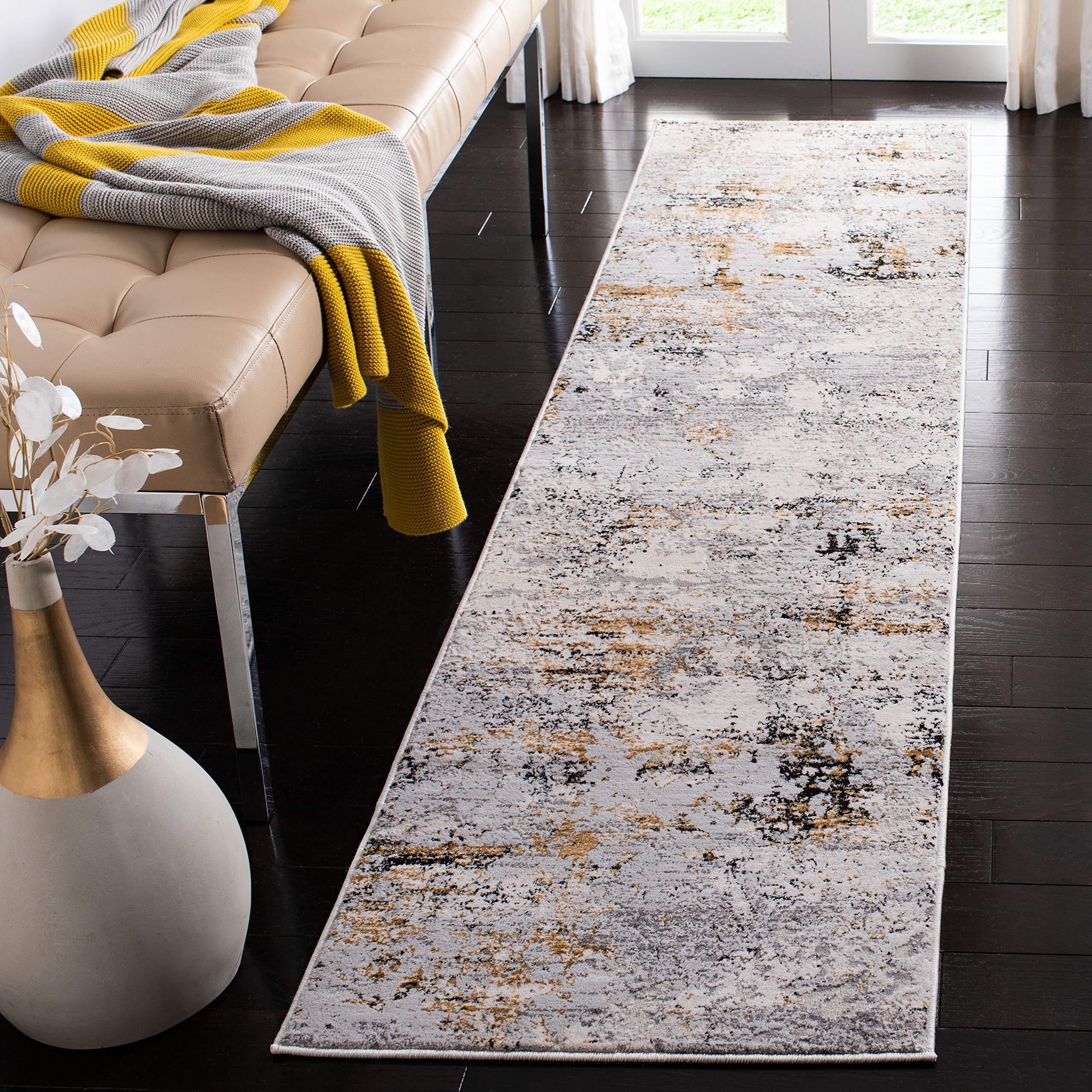 SAFAVIEH Amalfi Collection Runner Rug - 2 x 8, Creme & Gold, Modern Abstract Distressed Design, Non-Shedding & Easy Care, Idea