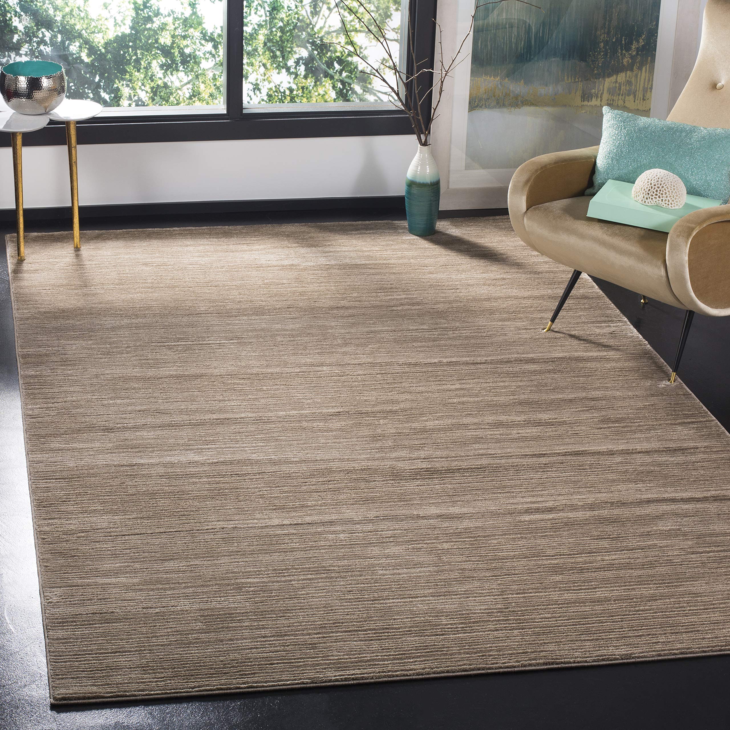 SAFAVIEH Vision Collection Area Rug - 6 x 9, Light Brown, Modern Ombre Tonal Chic Design, Non-Shedding & Easy Care, Ideal for 