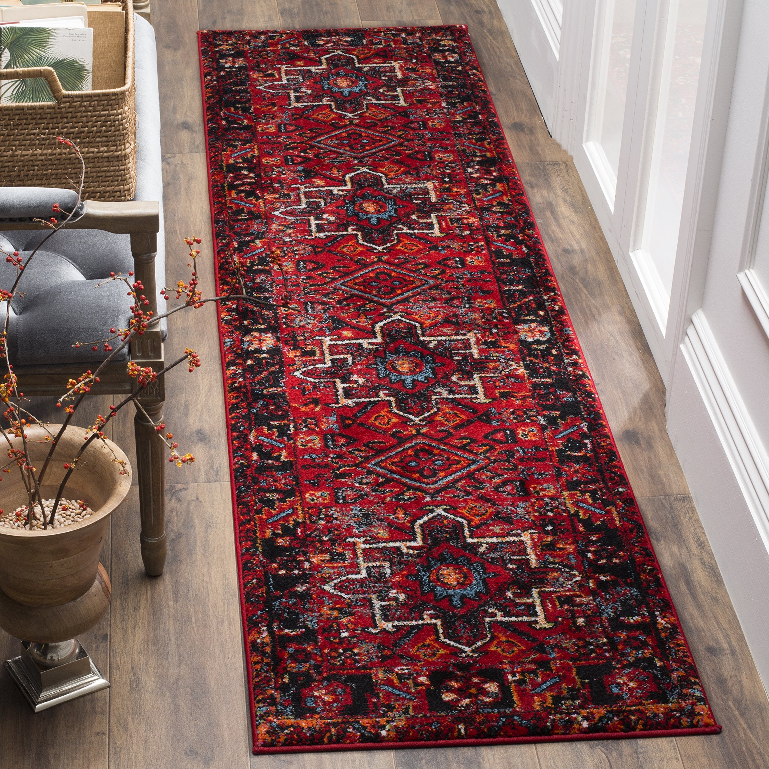 SAFAVIEH Vintage Hamadan Collection Runner Rug - 23 x 10, Red & Multi, Oriental Traditional Persian Design, Non-Shedding & Eas