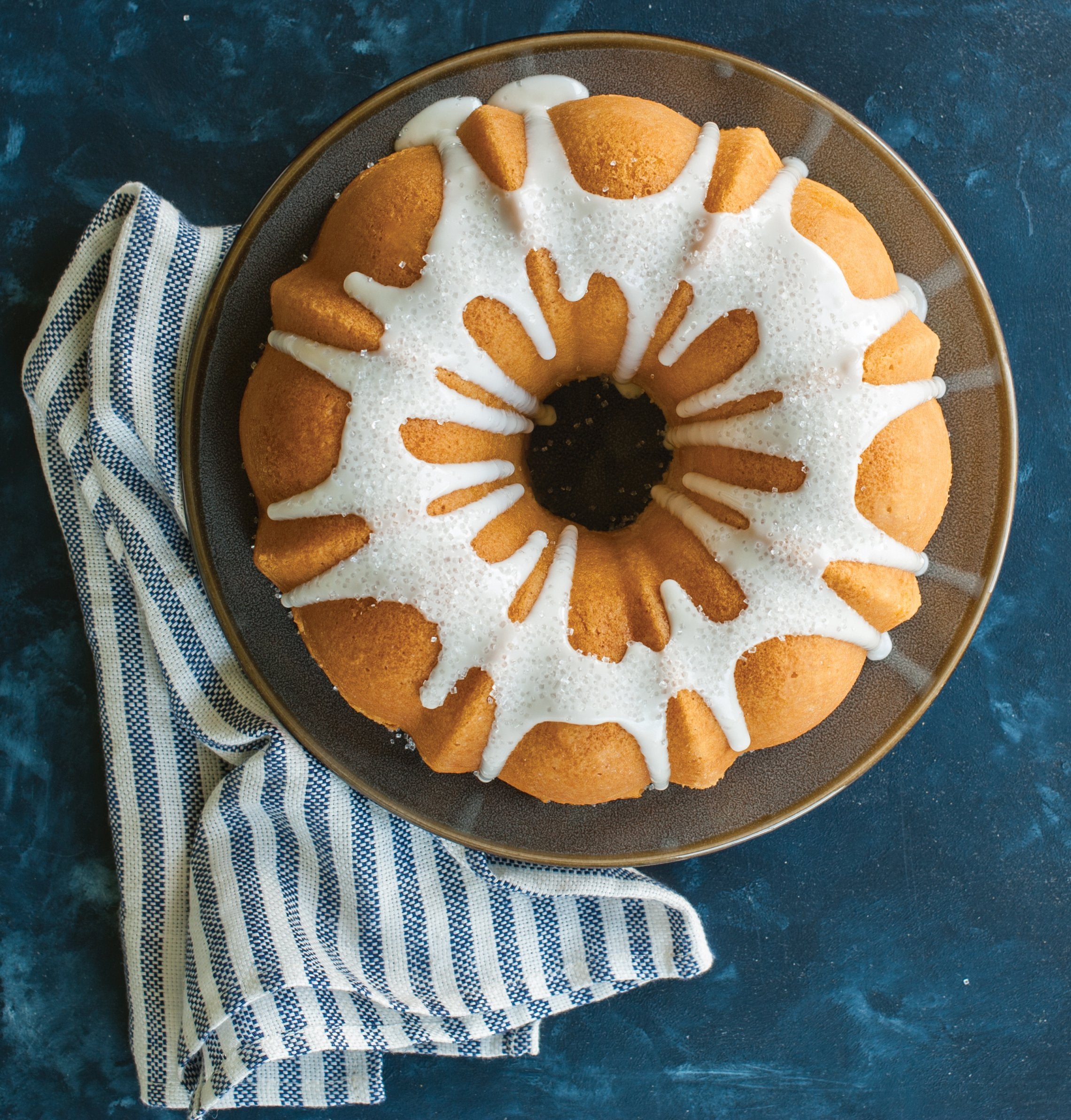 Nordic Ware Formed Bundt, 12 Cup, Sea Glass