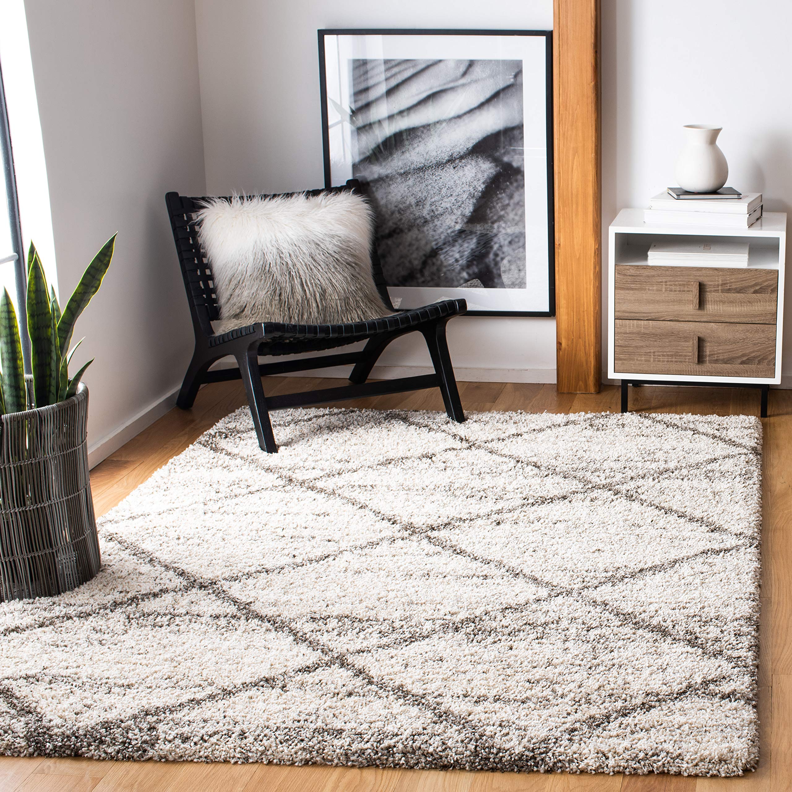 SAFAVIEH Hudson Shag Collection Accent Rug - 4 x 6, Grey & Beige, Modern Trellis Design, Non-Shedding & Easy Care, 2-inch Thic
