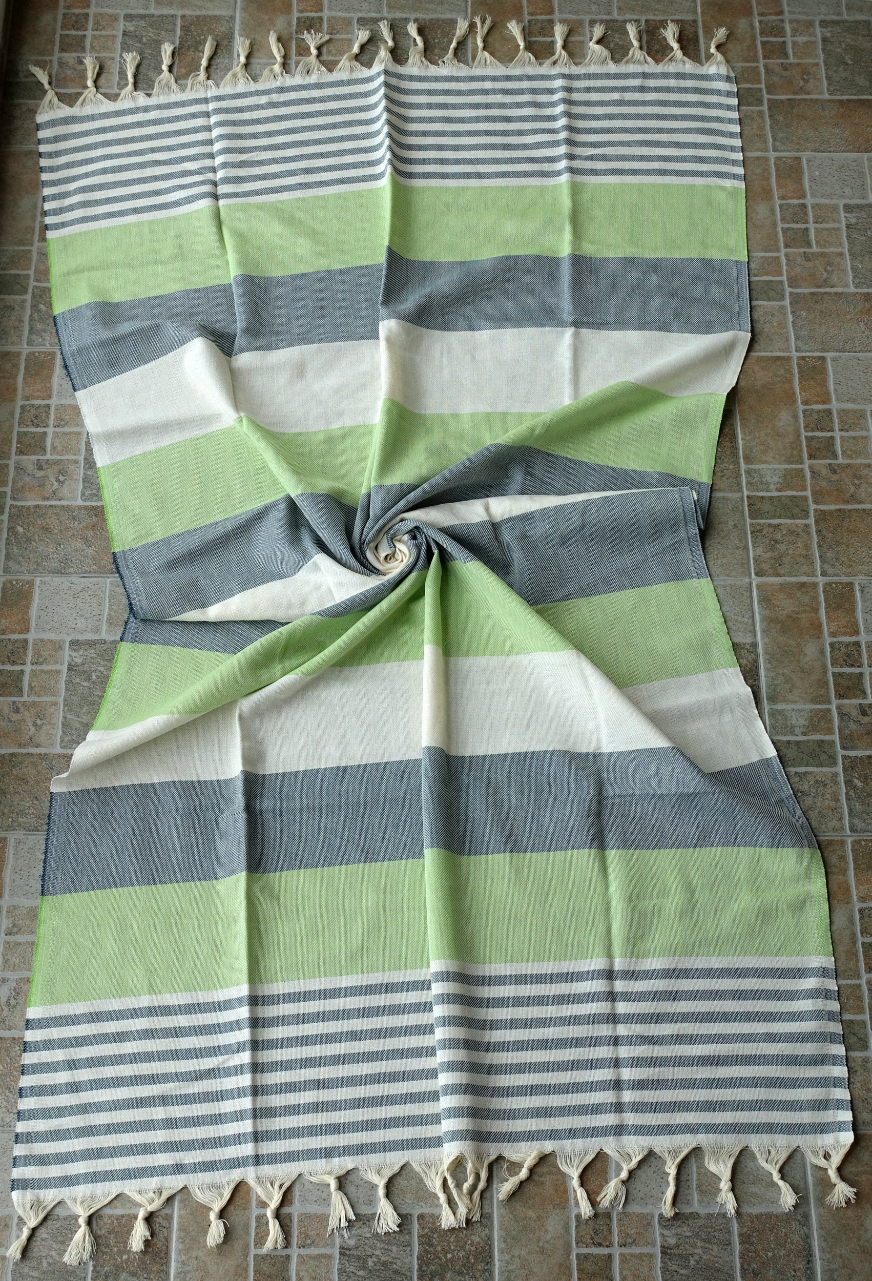 Dandelion - Palette Pattern - 100% Naturally-Dyed Cotton Turkish Towel Peshtemal - 71X39 Inches - Olive Green & Pistachio Green