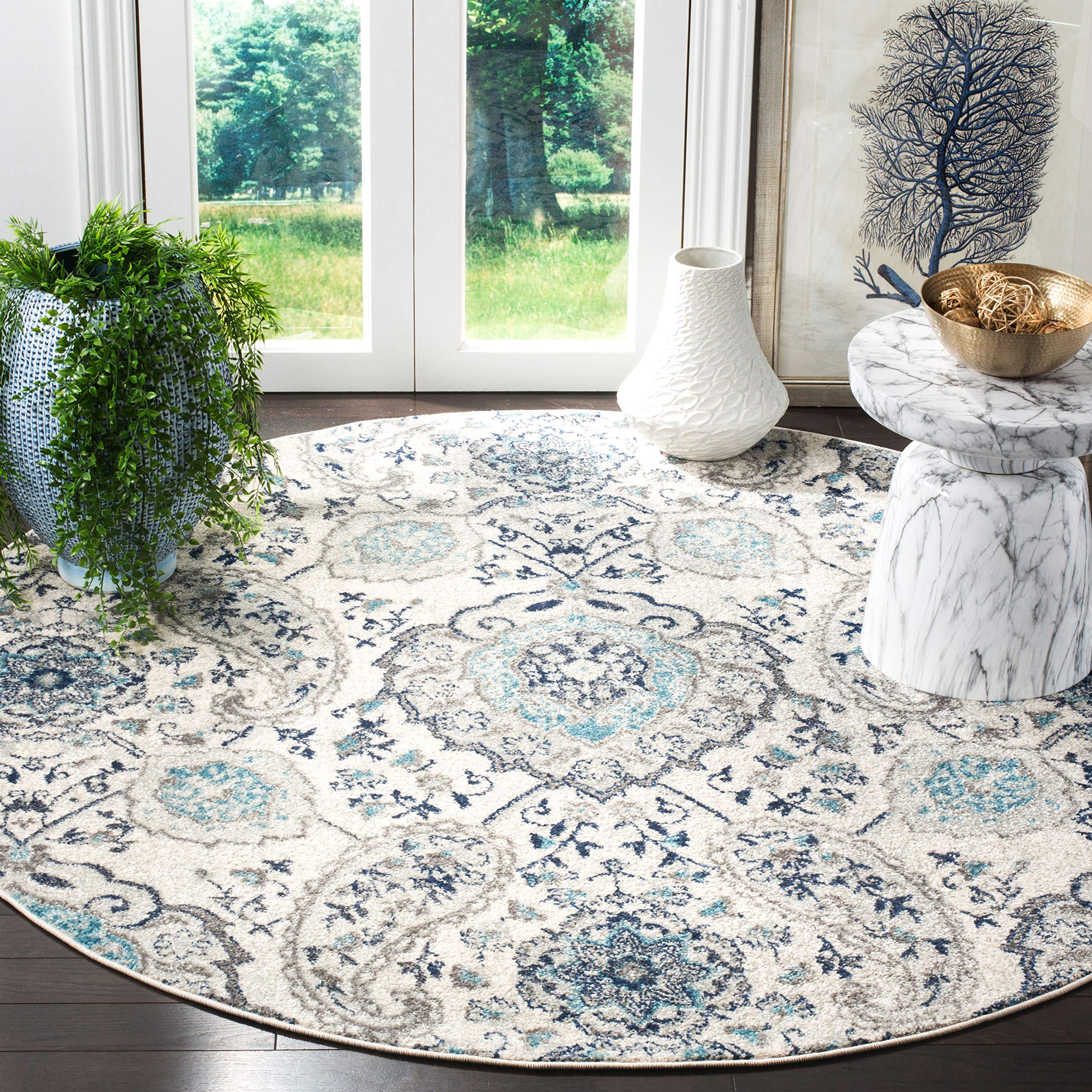 SAFAVIEH Madison Collection 3 Round CreamLight Grey MAD600C Boho Chic Glam Paisley Non-Shedding Living Room Bedroom Area Rug