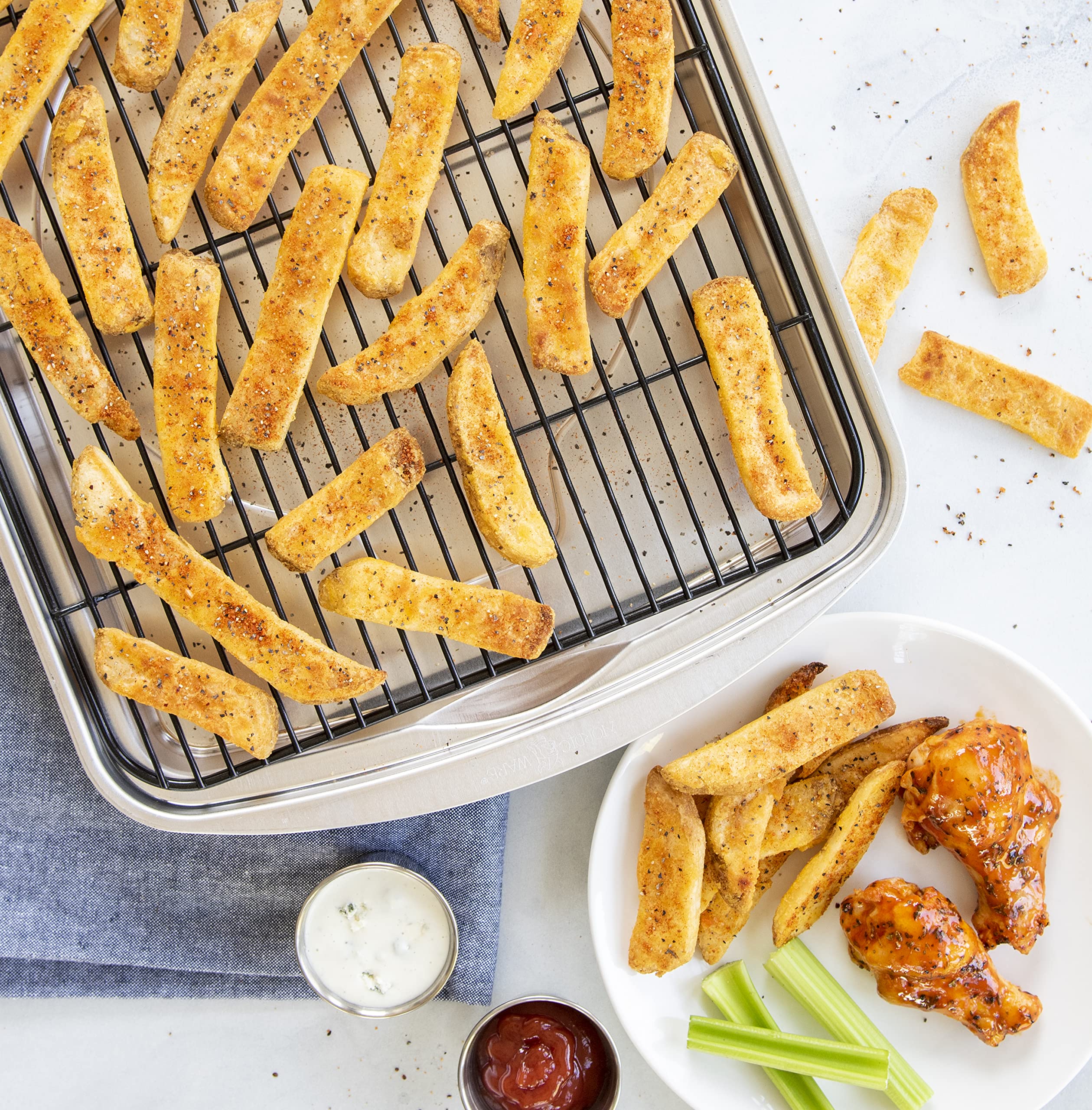 Nordic Ware Oven Crisp Baking Tray, 17.10 X 12.40 X 1.40 Inches, Natural