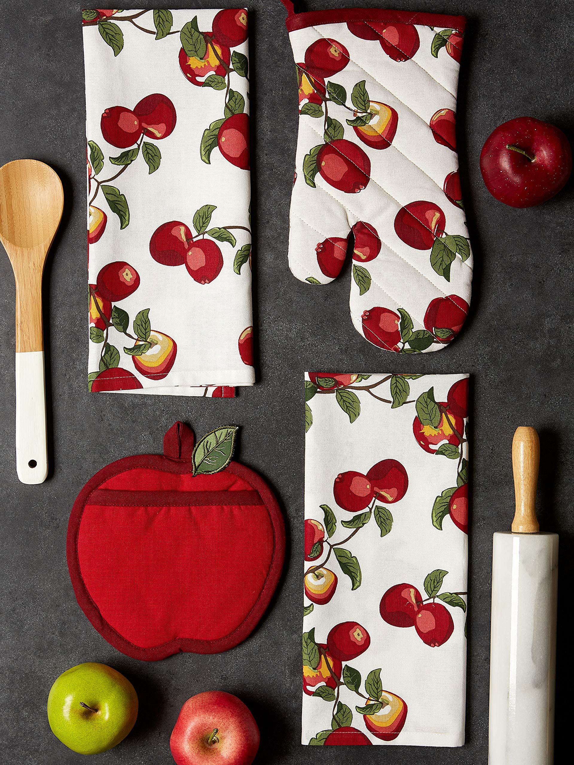 Dii Kitchen Gift Set Collection, Pot Holder, Oven Mitt & 2 Dish Towels, Apple Orchard, 4 Piece