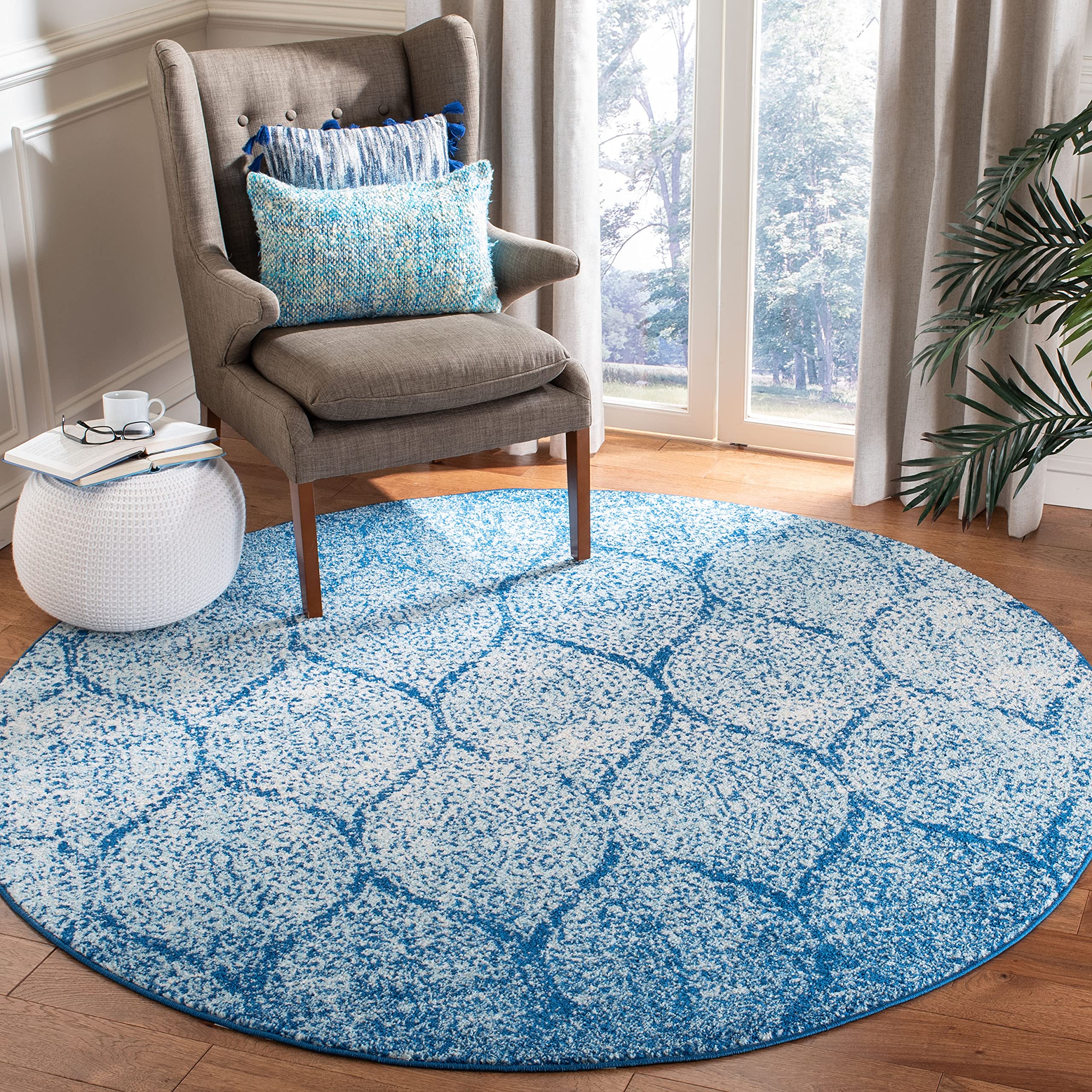 SAFAVIEH Madison Collection 67 Round Navy / Blue MAD604N Glam Ogee Trellis Distressed Non-Shedding Dining Room Entryway Foyer L