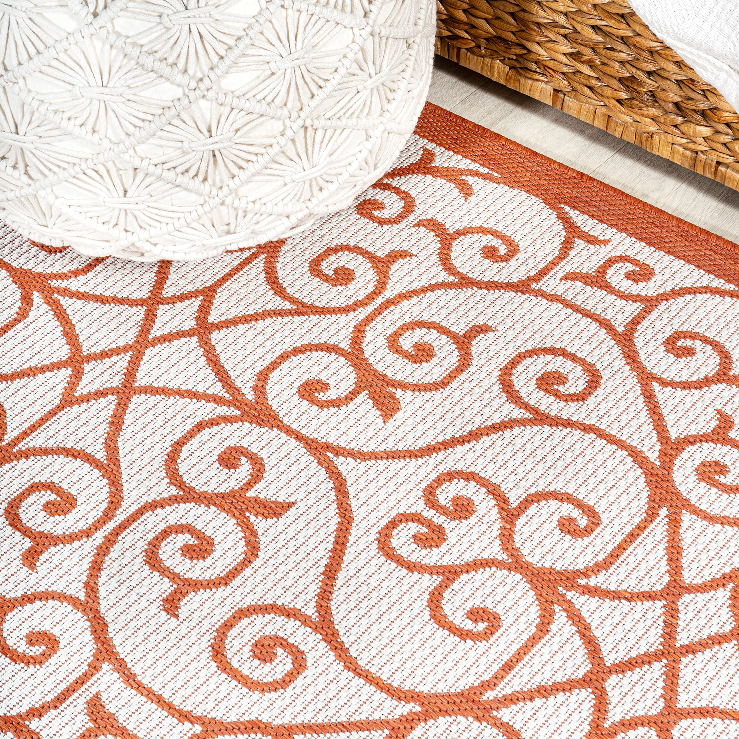 Jonathan Y Smb107L-28 Madrid Vintage Filigree Textured Weave Indoor Outdoor Area Rug, Classic Traditional Transitional Easy Clea