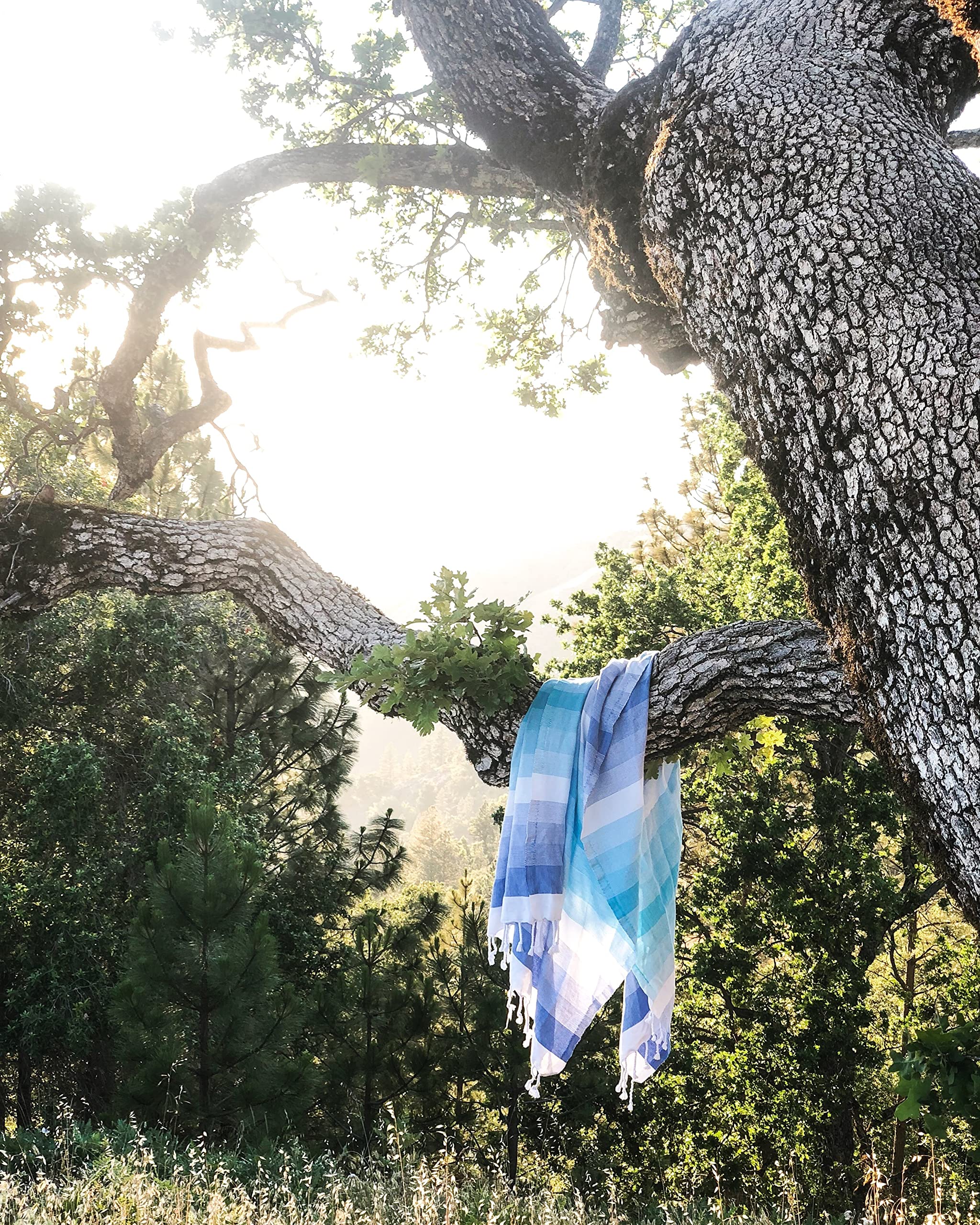 Teema Large Turkish Beach Towel - 100% Turkish Cotton - Sand Free - Fast Drying - Versatile And Multi-Use - The Layers (Blue)