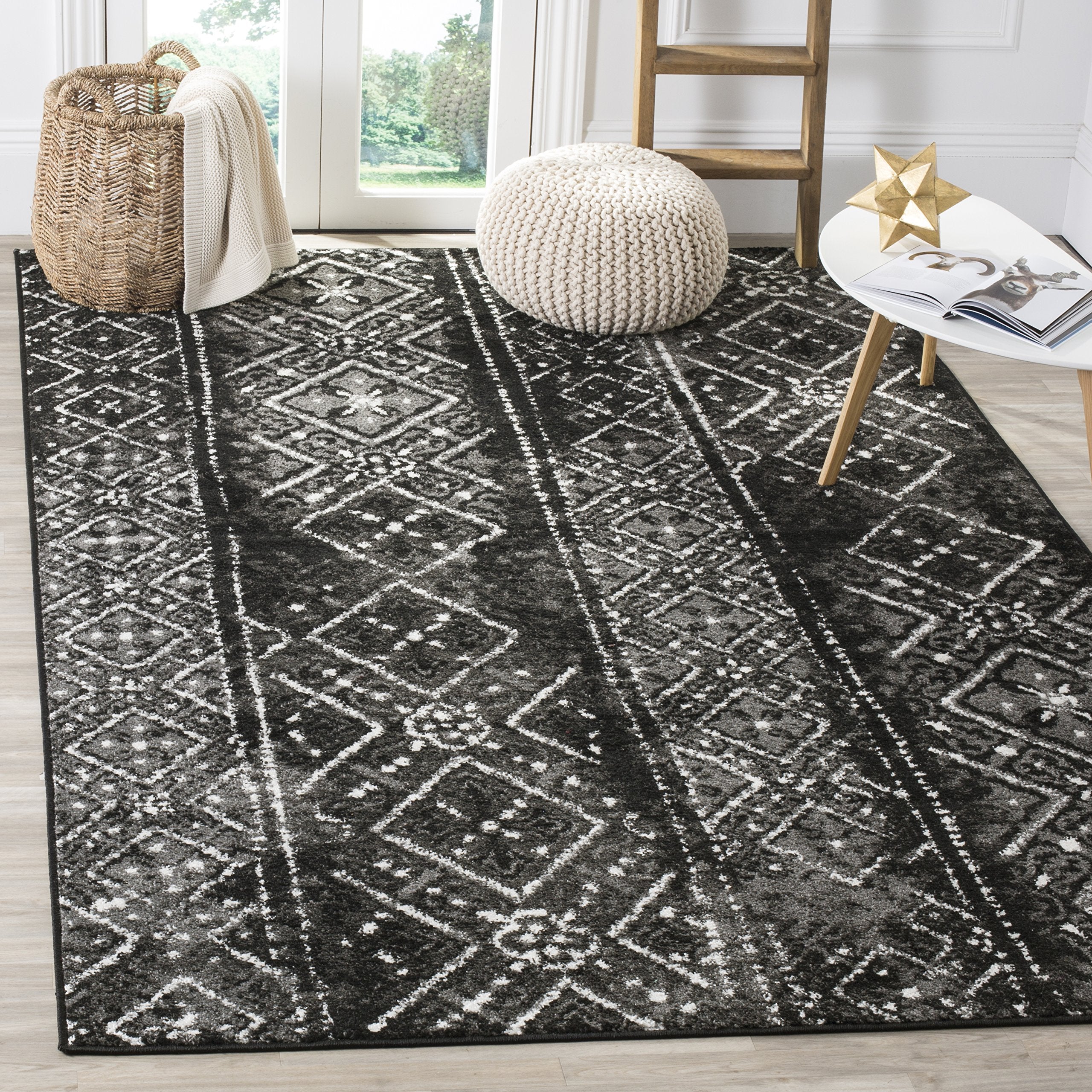 SAFAVIEH Adirondack Collection 10 Square Black / Silver ADR111C Moroccan Boho Distressed Non-Shedding Living Room Bedroom Dinin