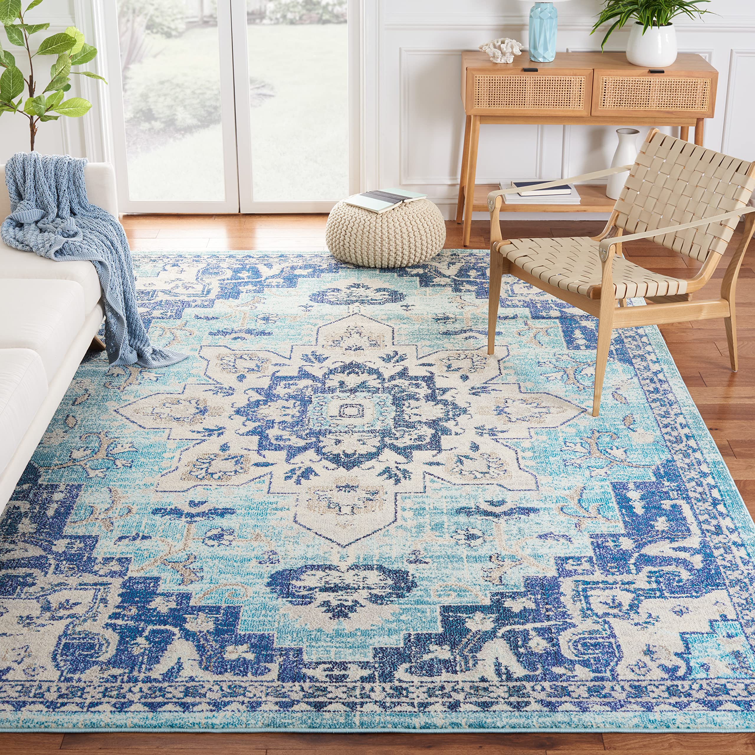SAFAVIEH Madison Collection Area Rug - 6 x 9, Teal & Navy, Boho Chic Medallion Distressed Design, Non-Shedding & Easy Care, Id