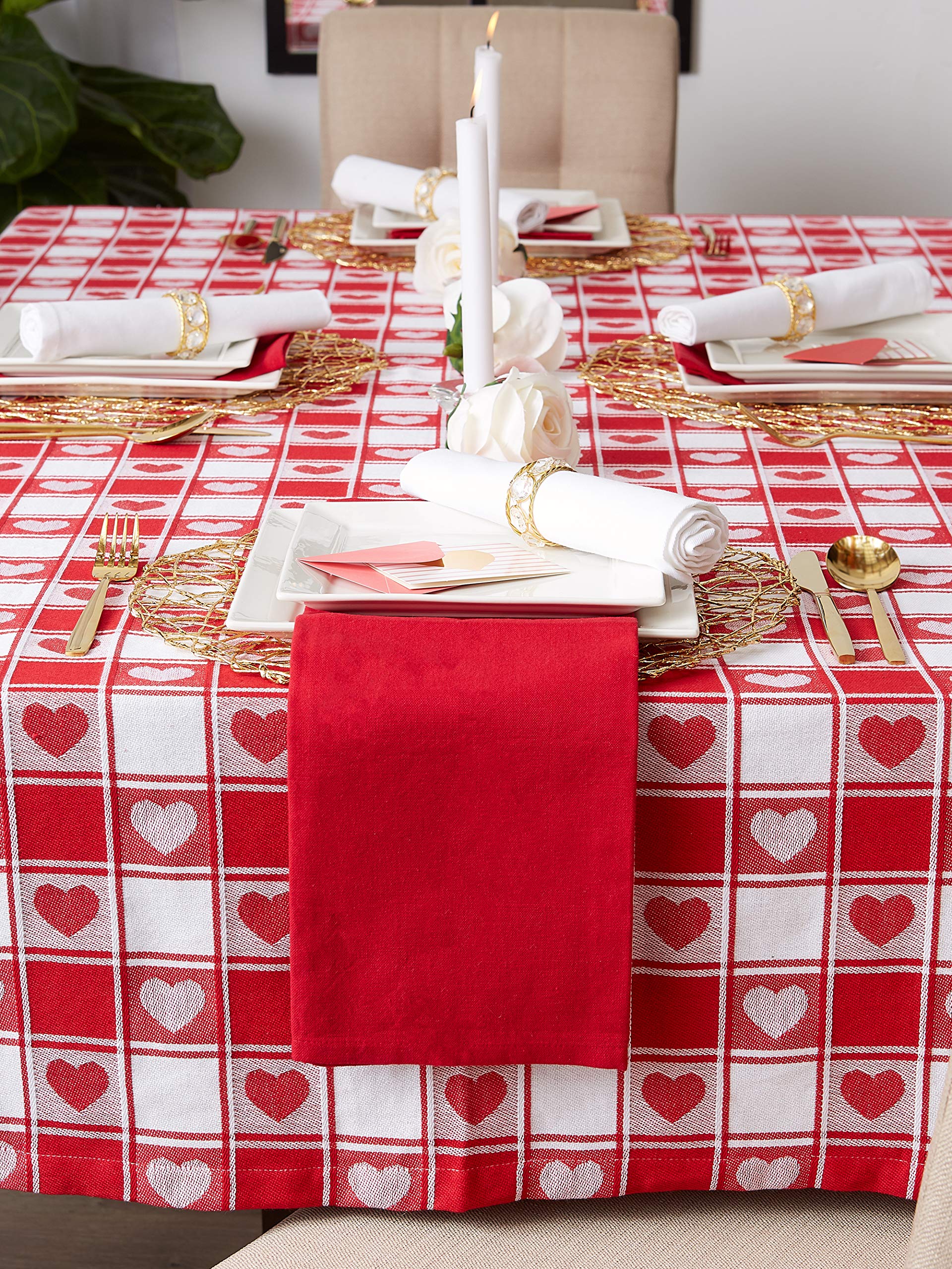 DII Hearts Woven Check Tablecloth