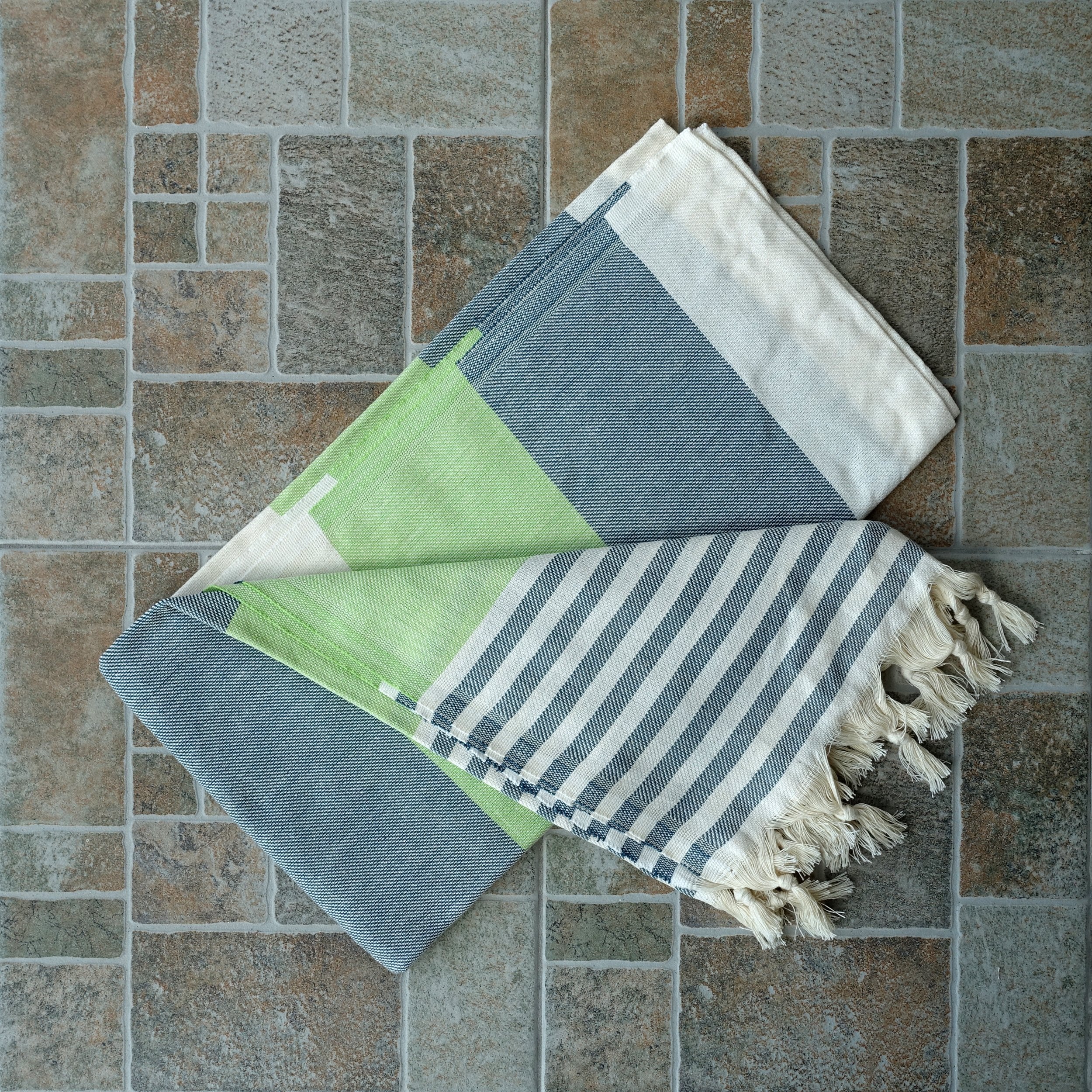 Dandelion - Palette Pattern - 100% Naturally-Dyed Cotton Turkish Towel Peshtemal - 71X39 Inches - Olive Green & Pistachio Green